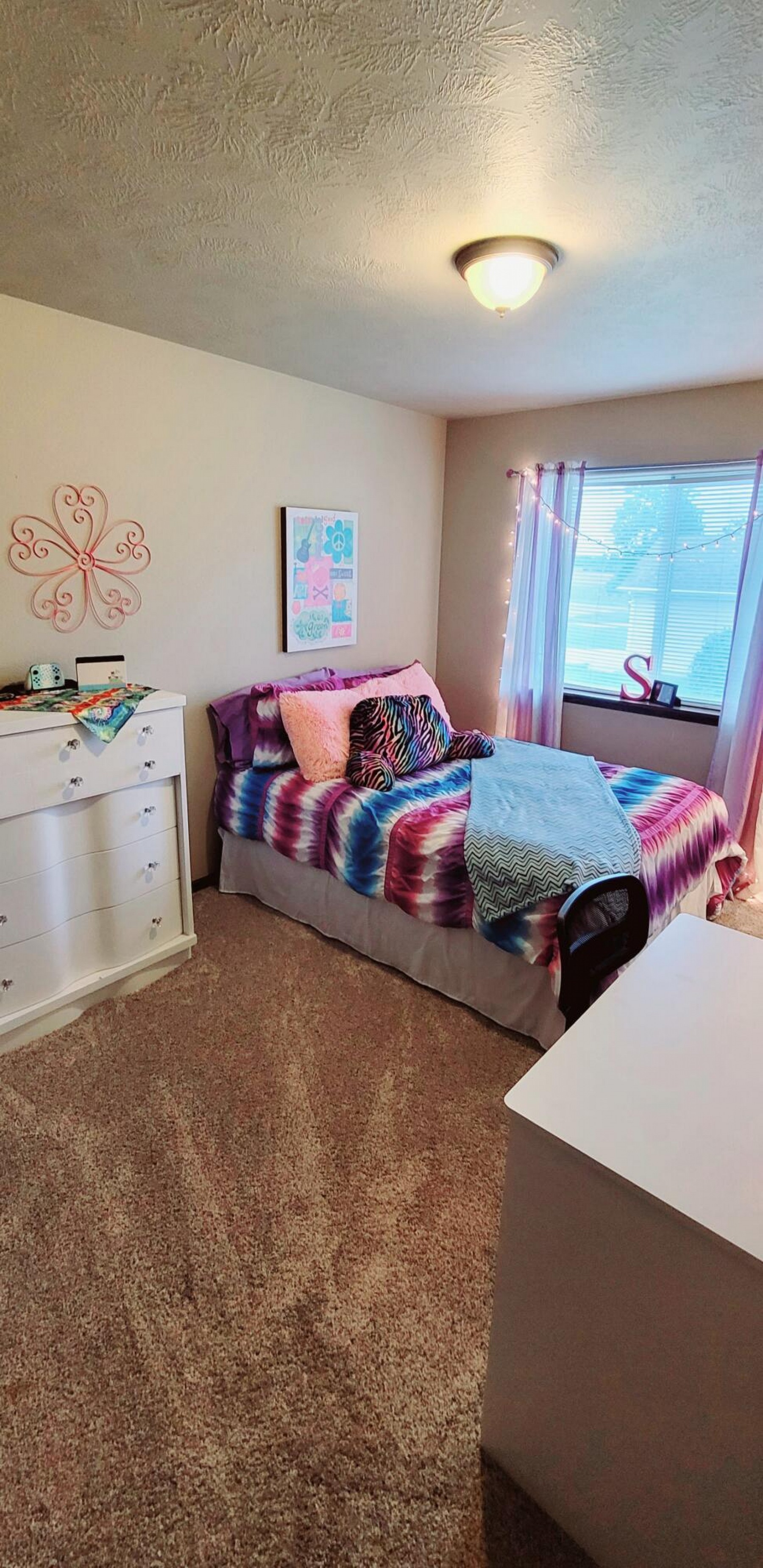 111 Twin Oaks Lane, Brookings, SD 57006