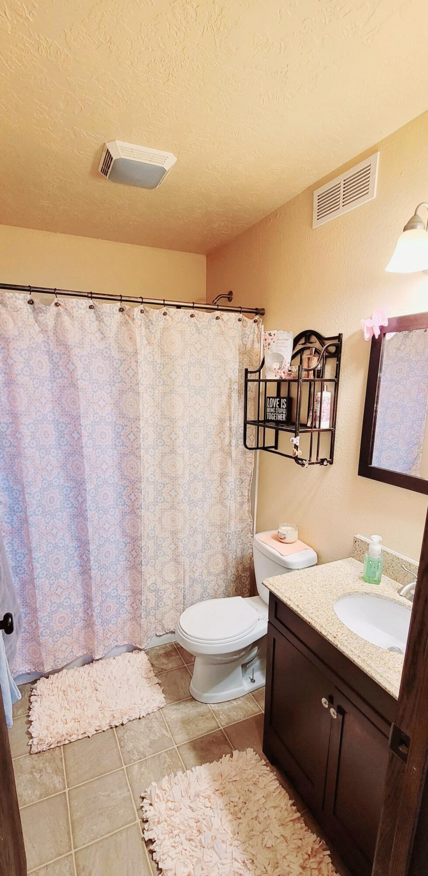 111 Twin Oaks Lane, Brookings, SD 57006