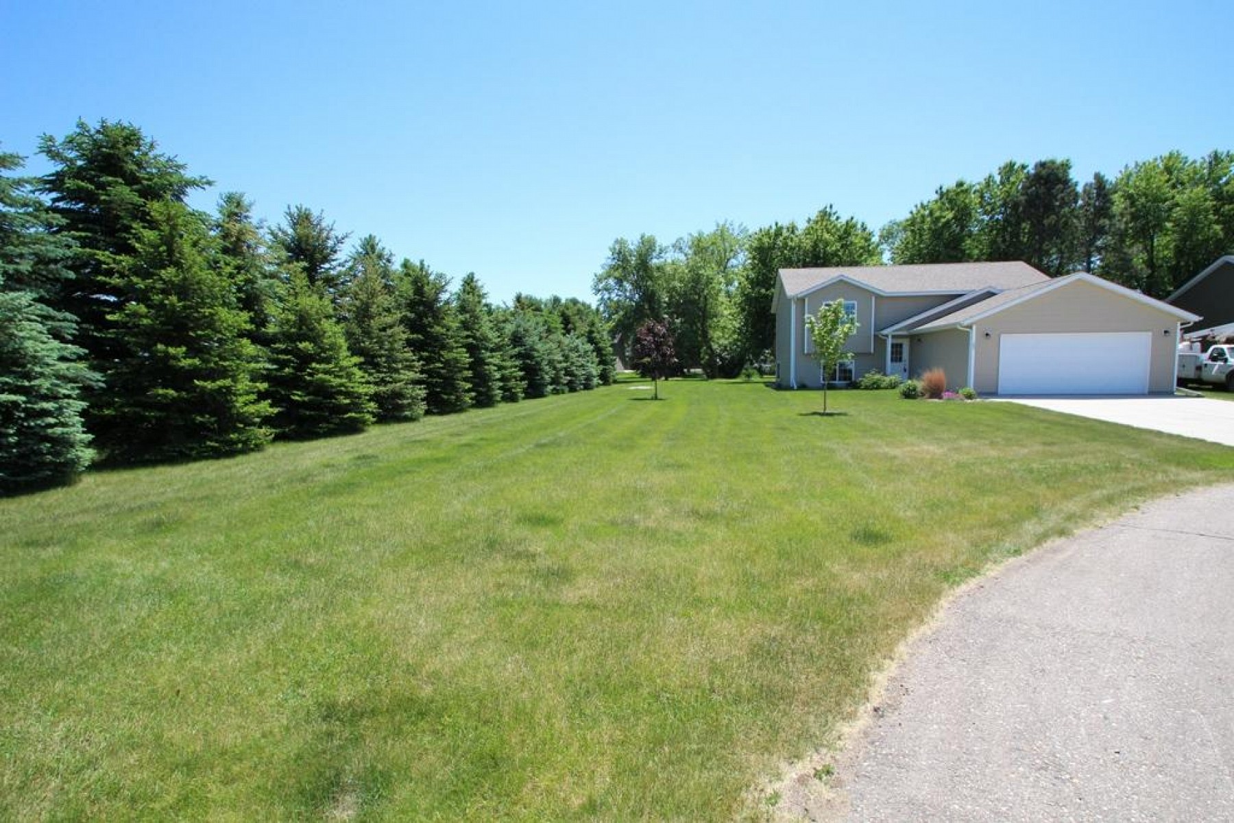 105 Linden Lane, Aurora, SD 57002