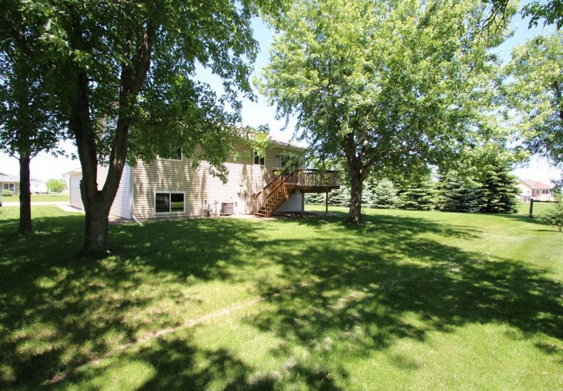 105 Linden Lane, Aurora, SD 57002