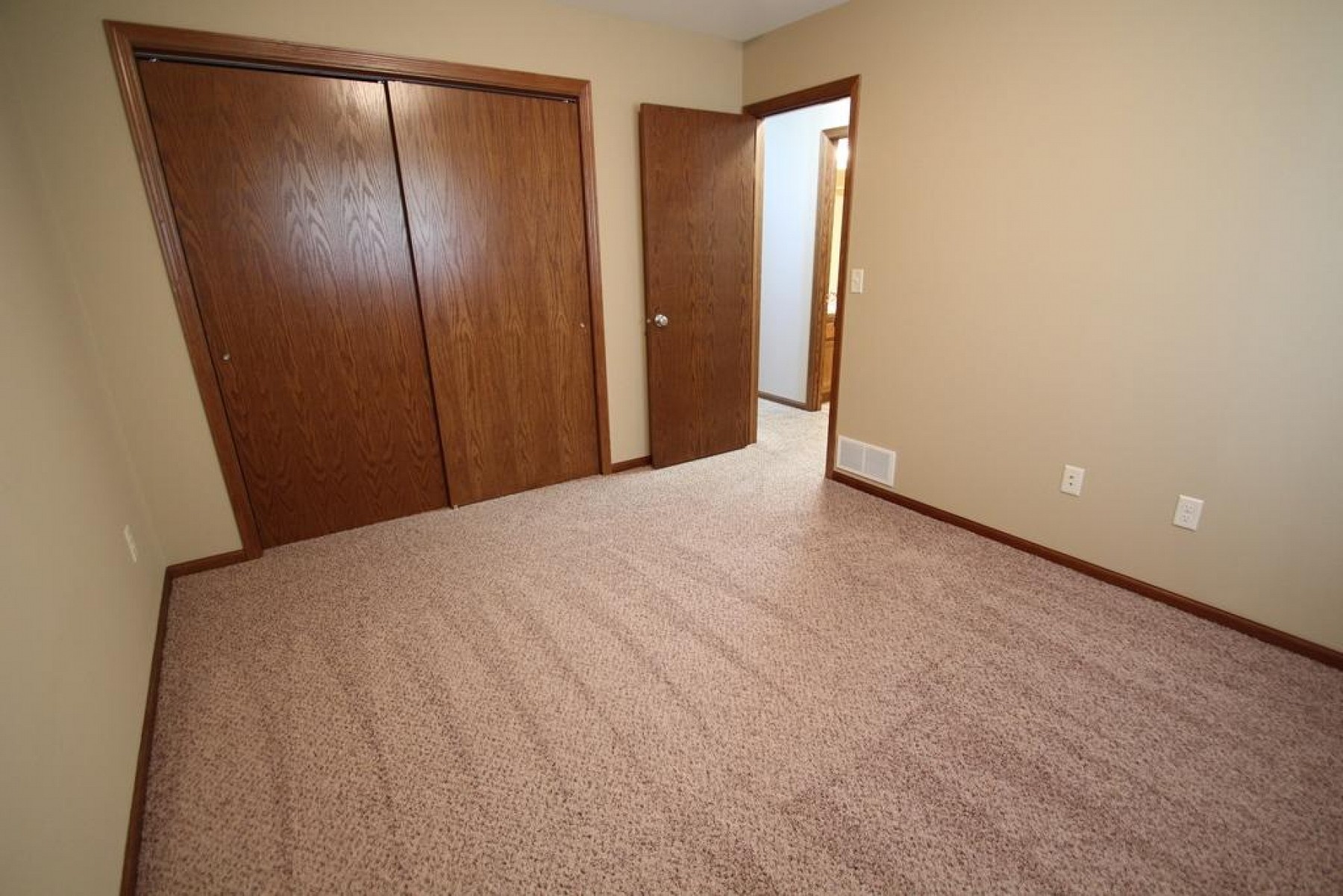 105 Linden Lane, Aurora, SD 57002