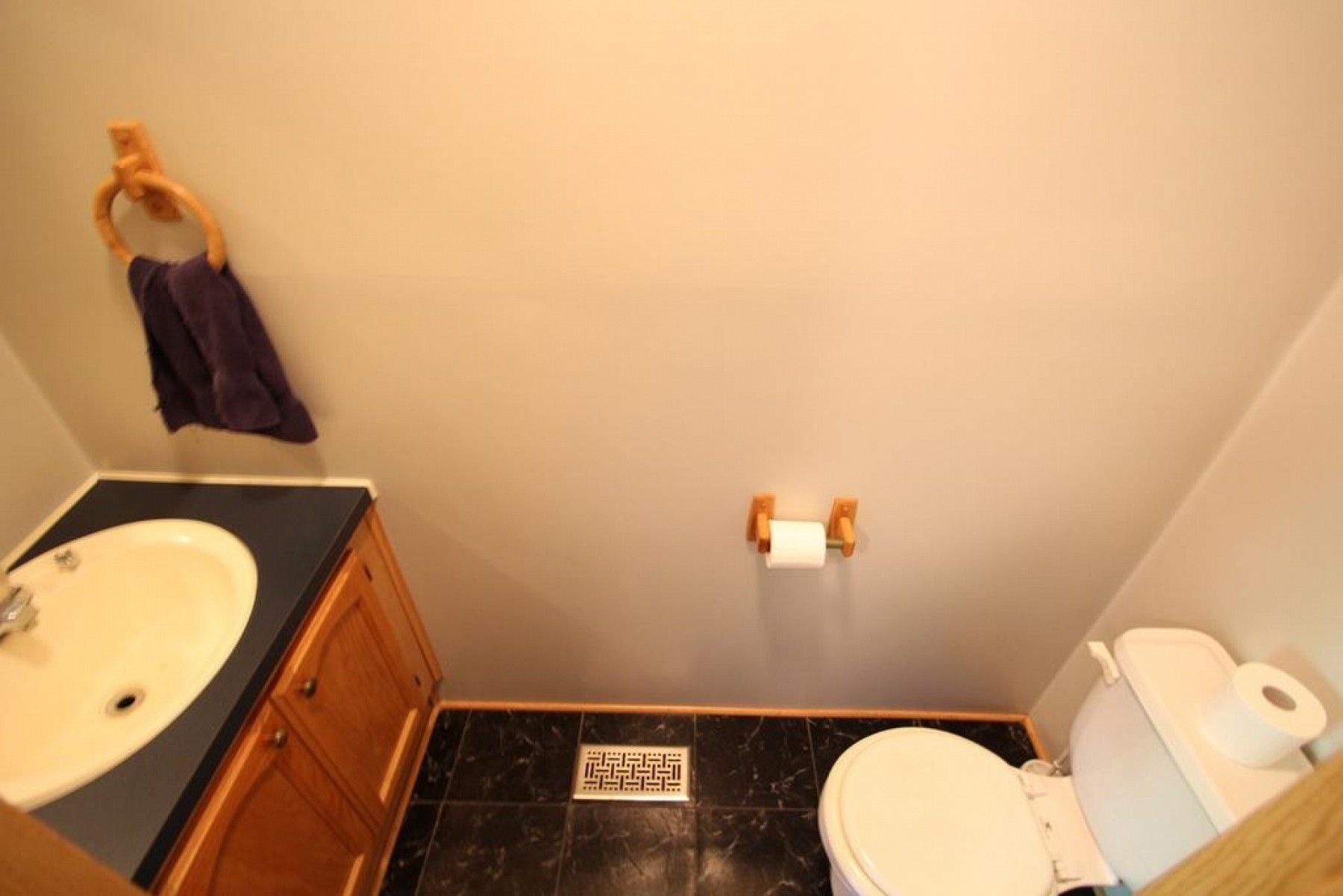 901 15th St. S., Brookings, SD 57006