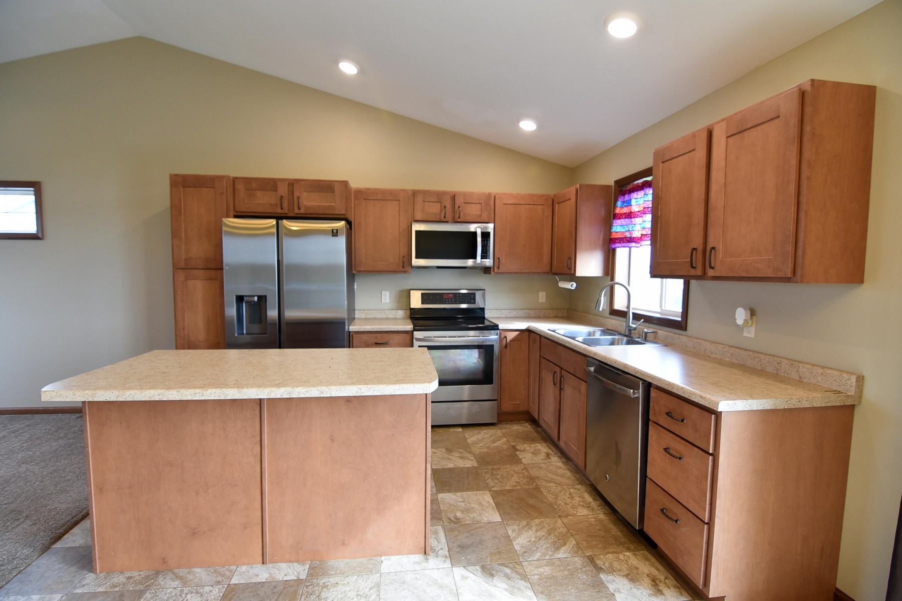 2505 Larkspur Ridge Drive, Brookings, SD 57006