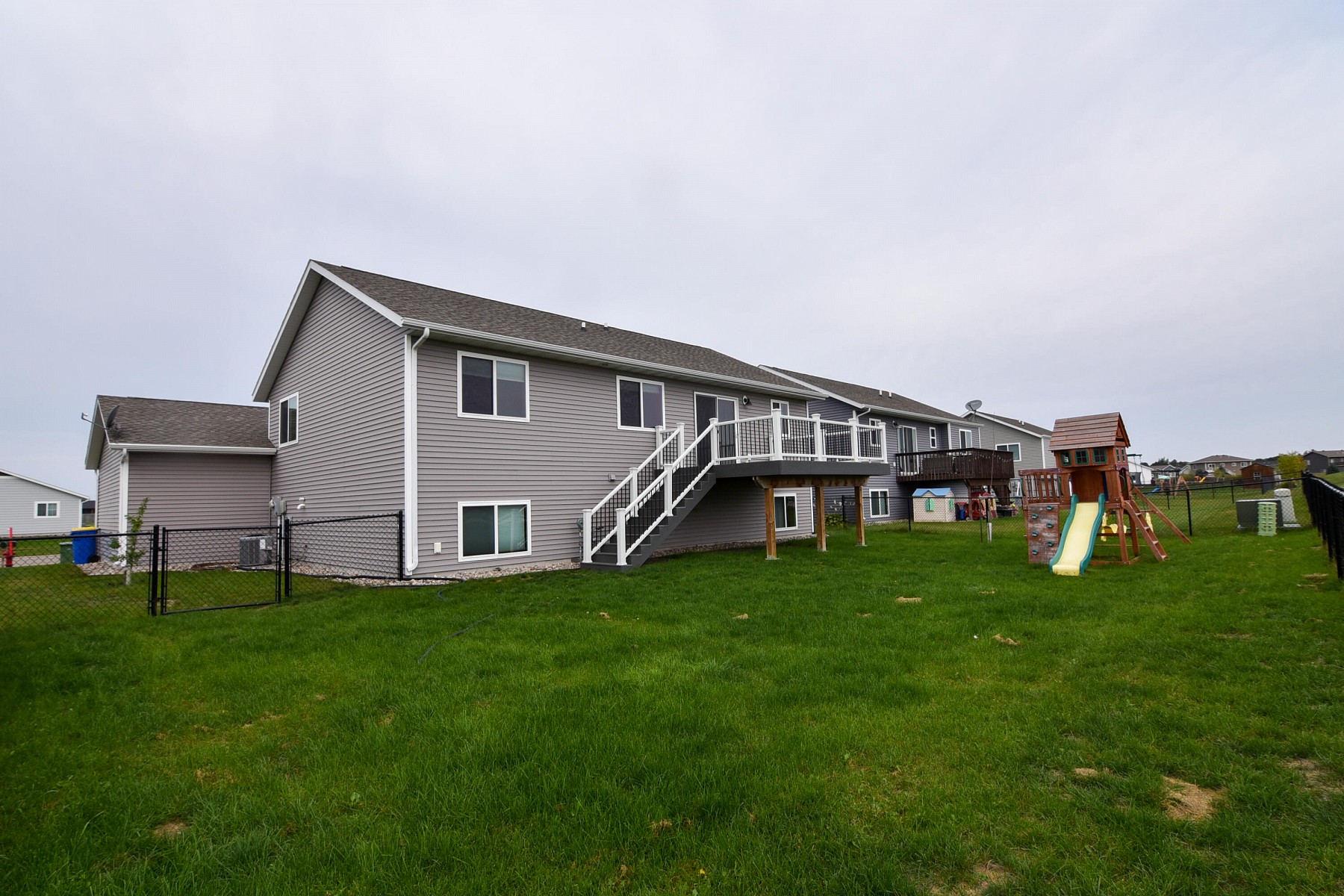 2505 Larkspur Ridge Drive, Brookings, SD 57006