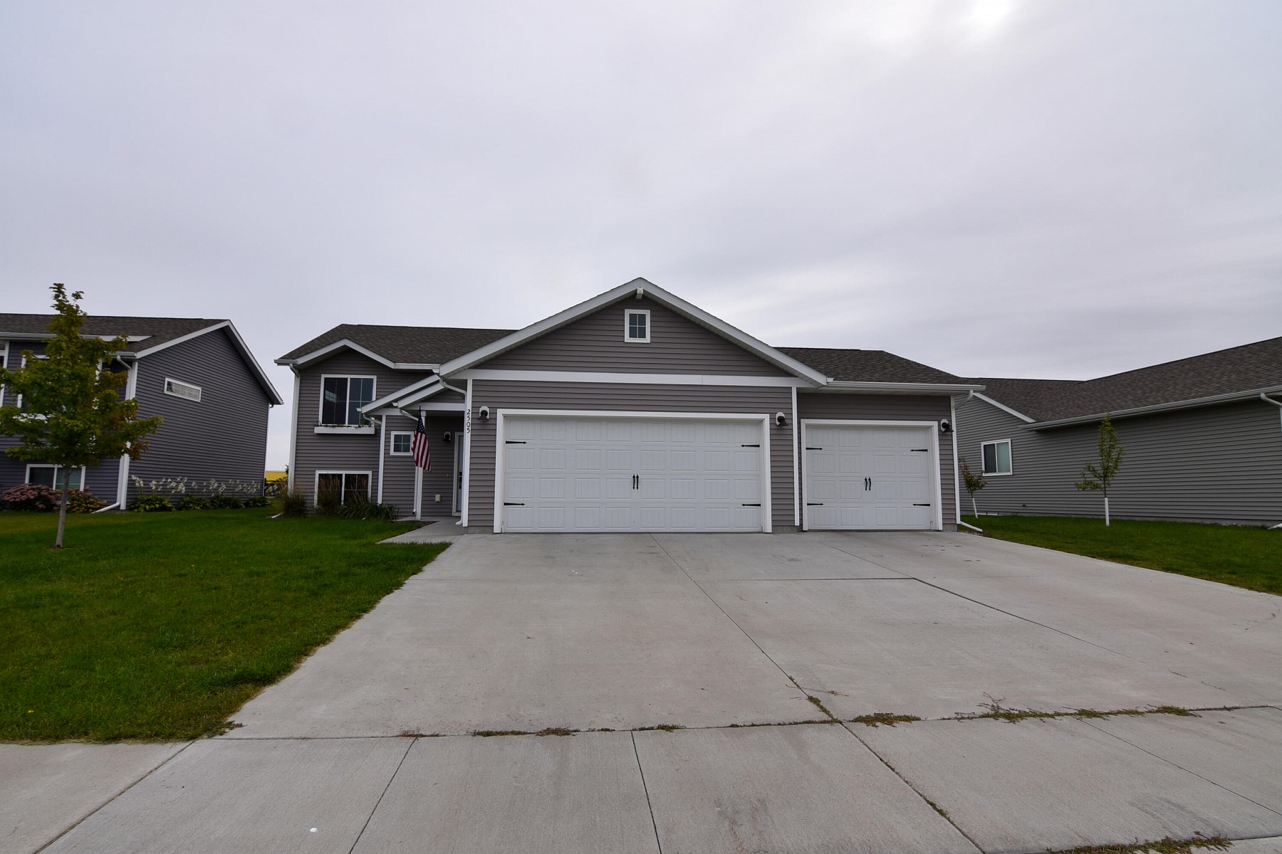 2505 Larkspur Ridge Drive, Brookings, SD 57006