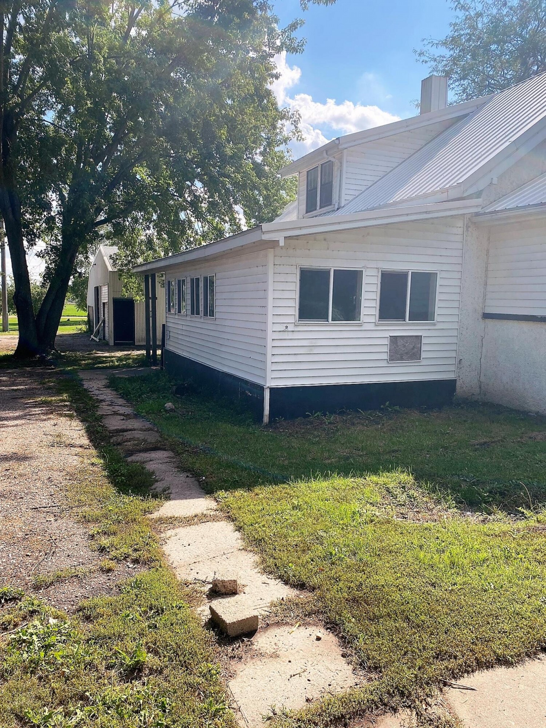 201 Miller Street, Egan, SD 57024