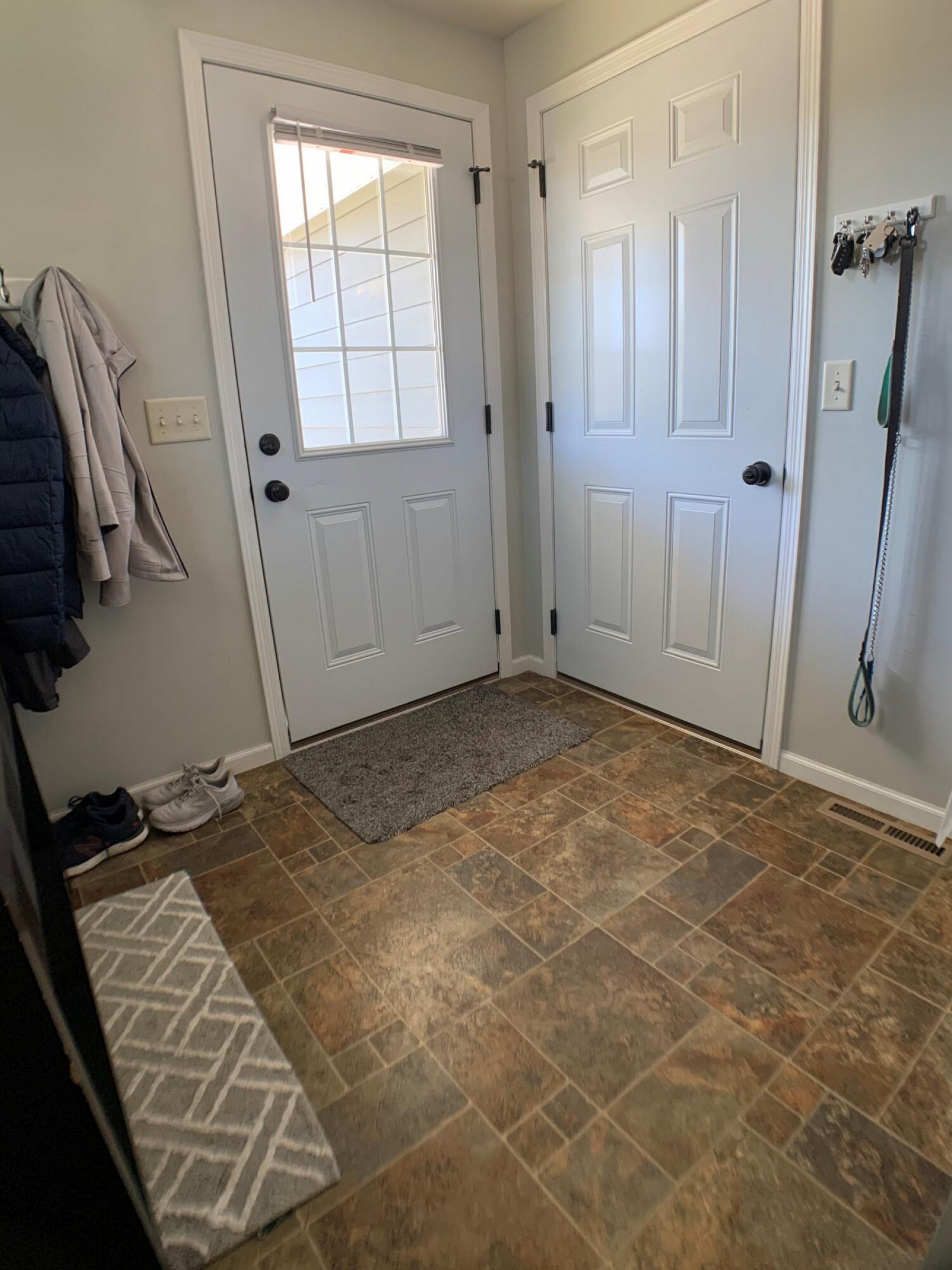 716 Sun Valley Street, Brookings, SD 57006