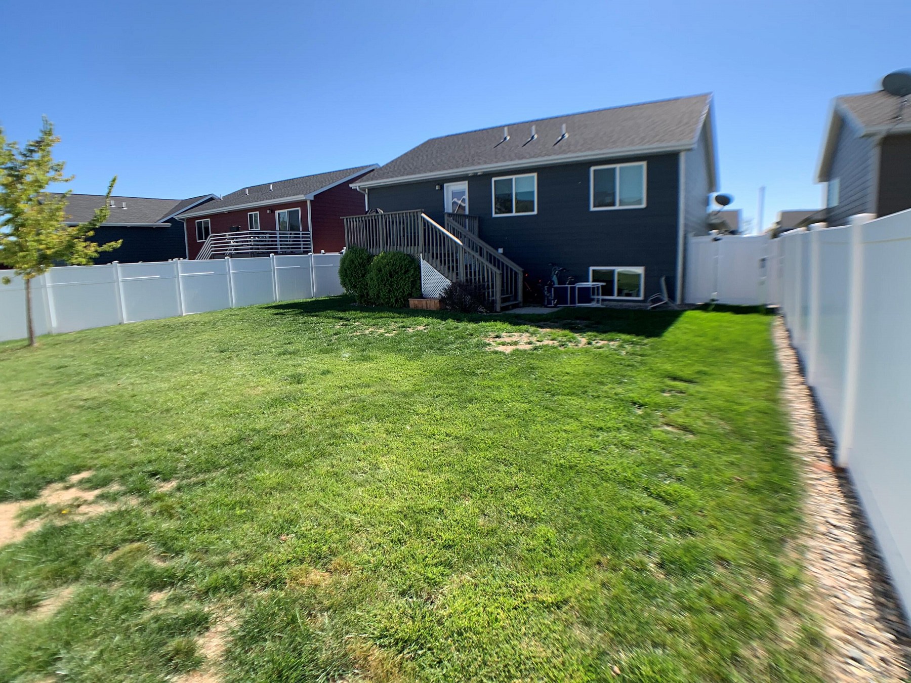 716 Sun Valley Street, Brookings, SD 57006