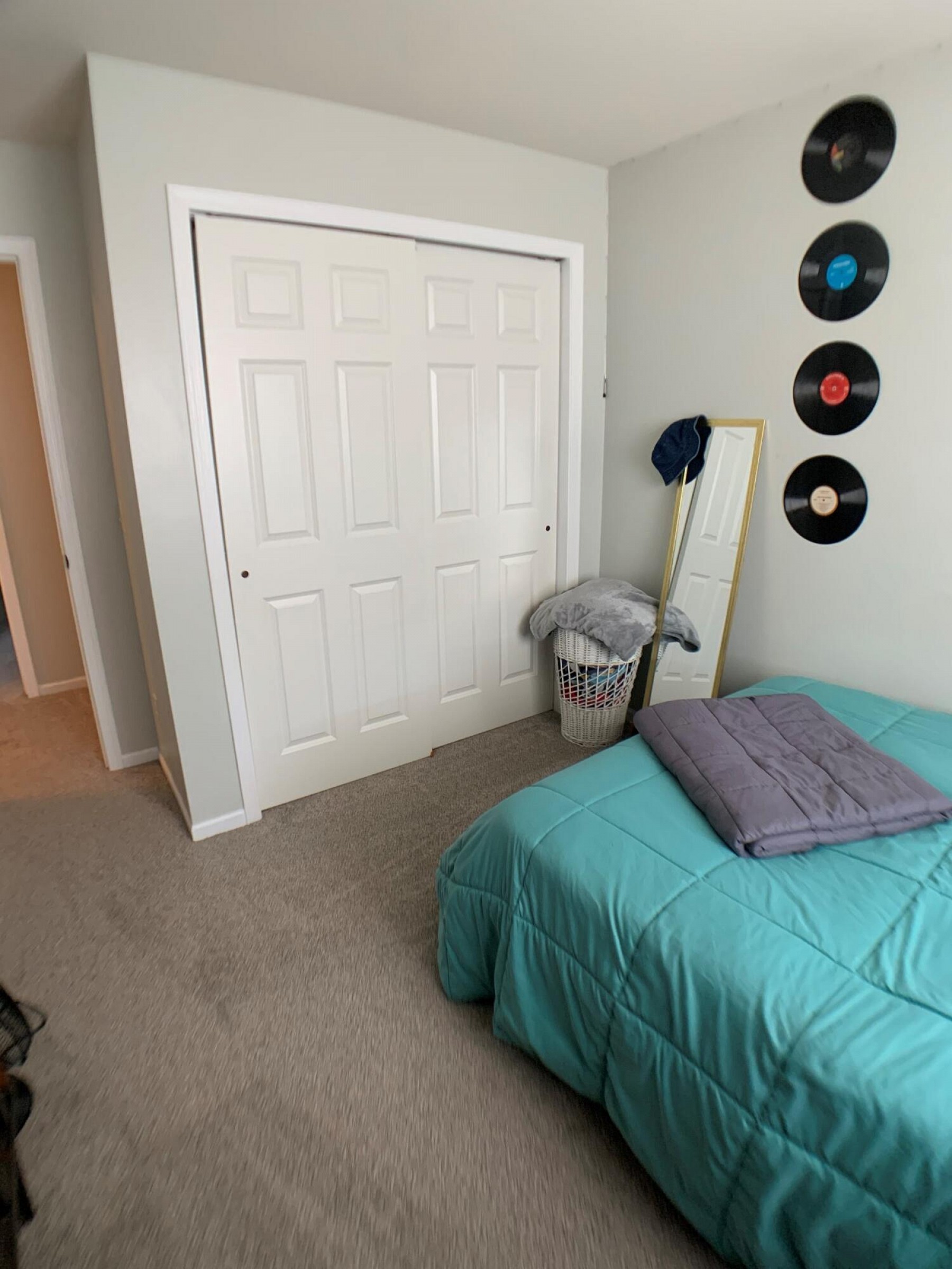 716 Sun Valley Street, Brookings, SD 57006