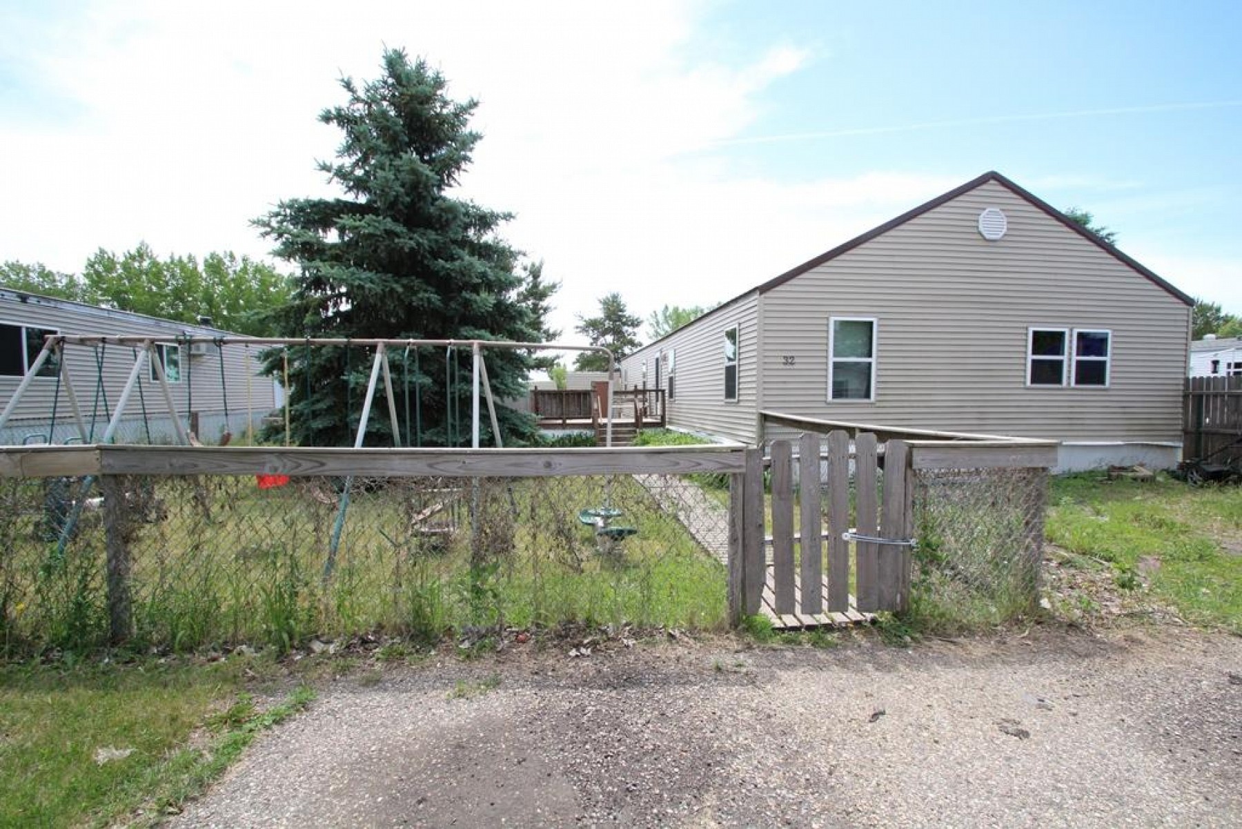 701 13th St W, Brookings, SD 57006