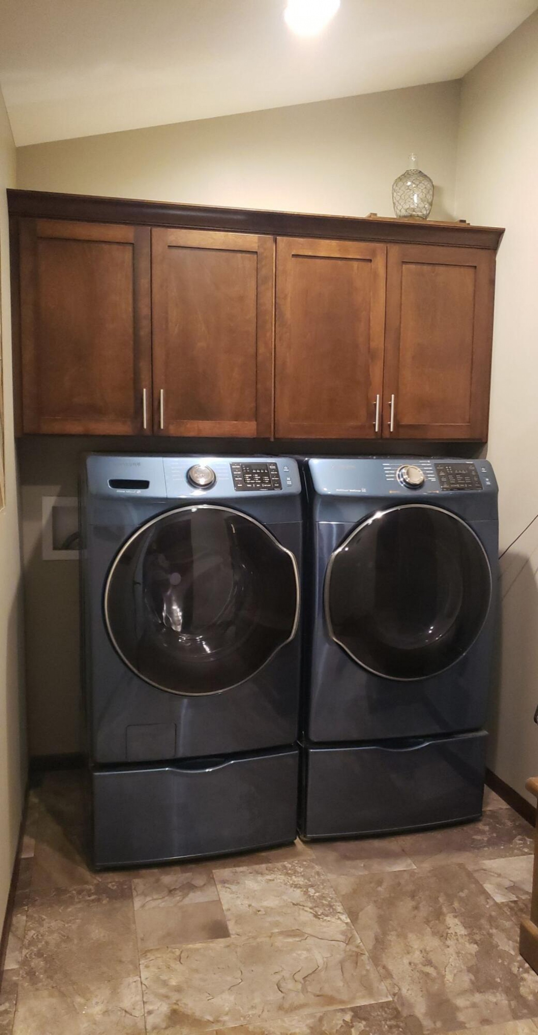 201 Blue Bell Drive, Brookings, SD 57006