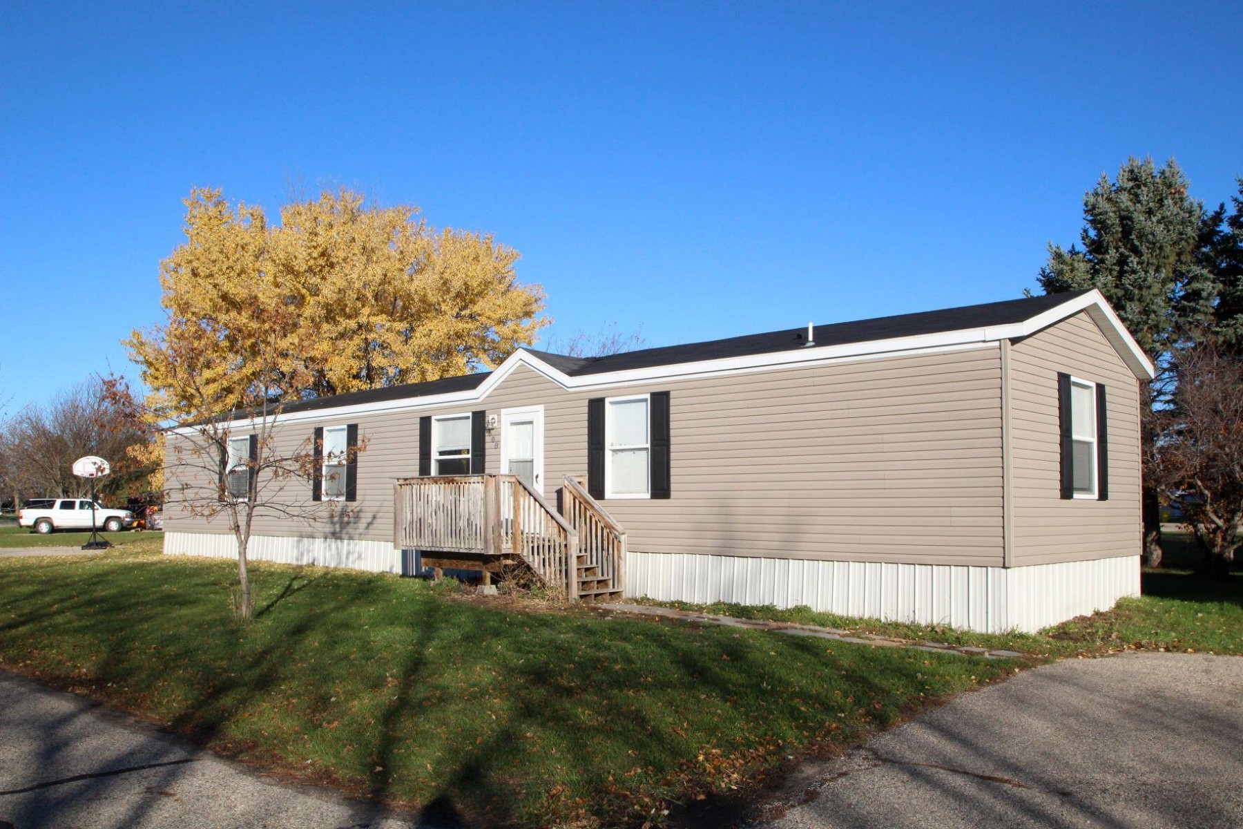 608 Morgans Pass, Brookings, SD 57006