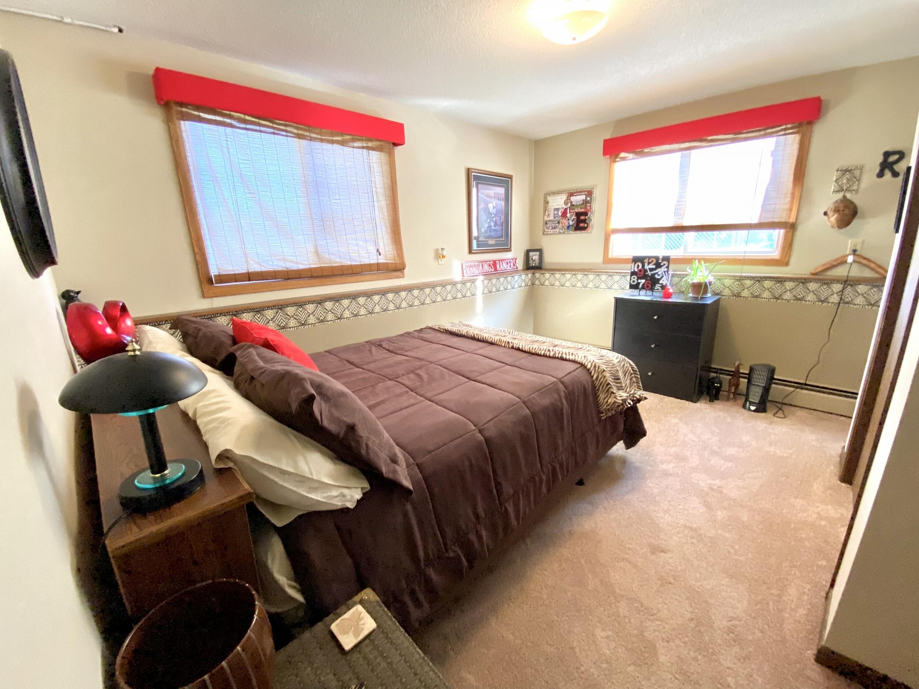 1019 Orchard Drive, Brookings, SD 57006