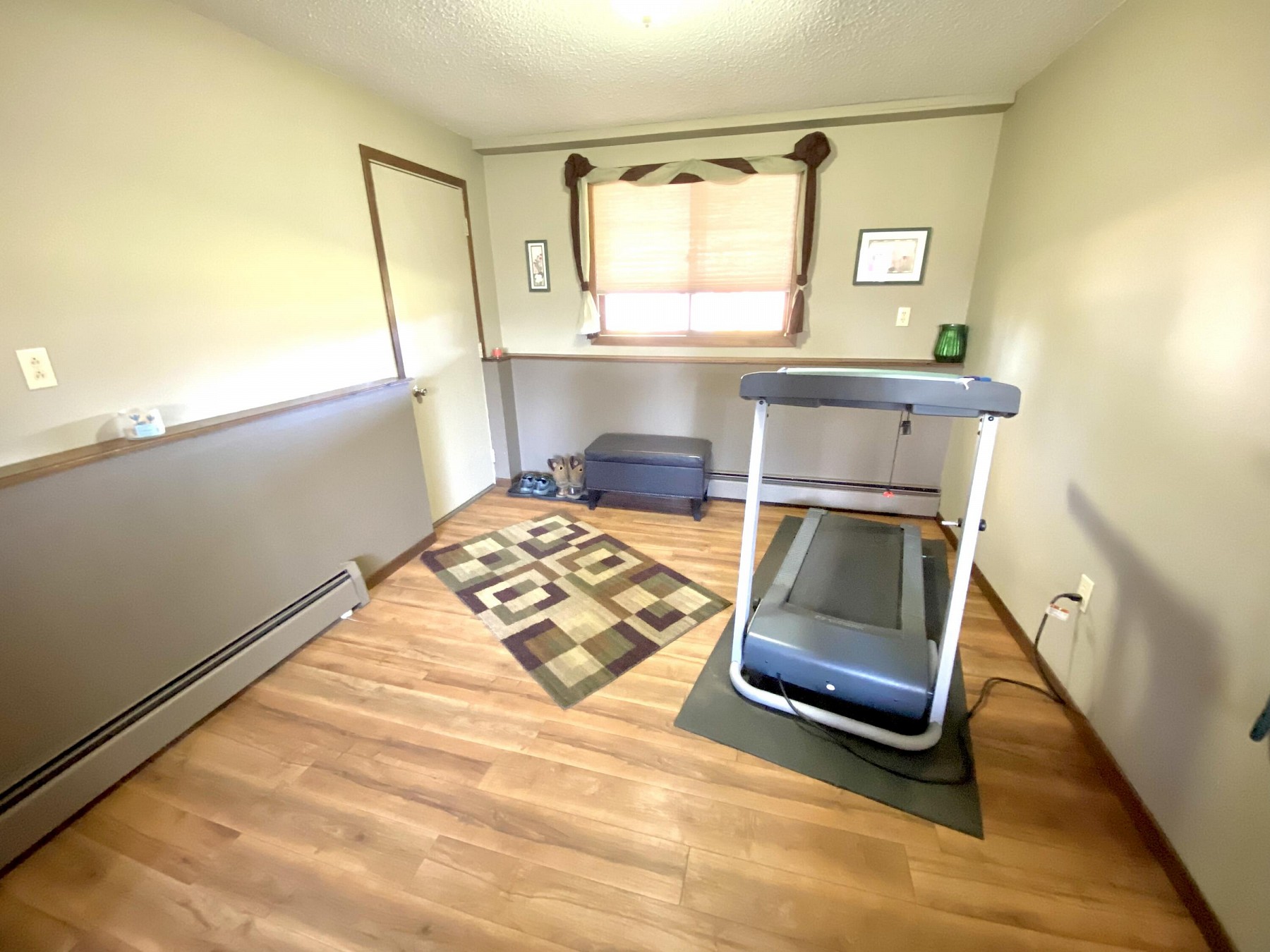 1019 Orchard Drive, Brookings, SD 57006