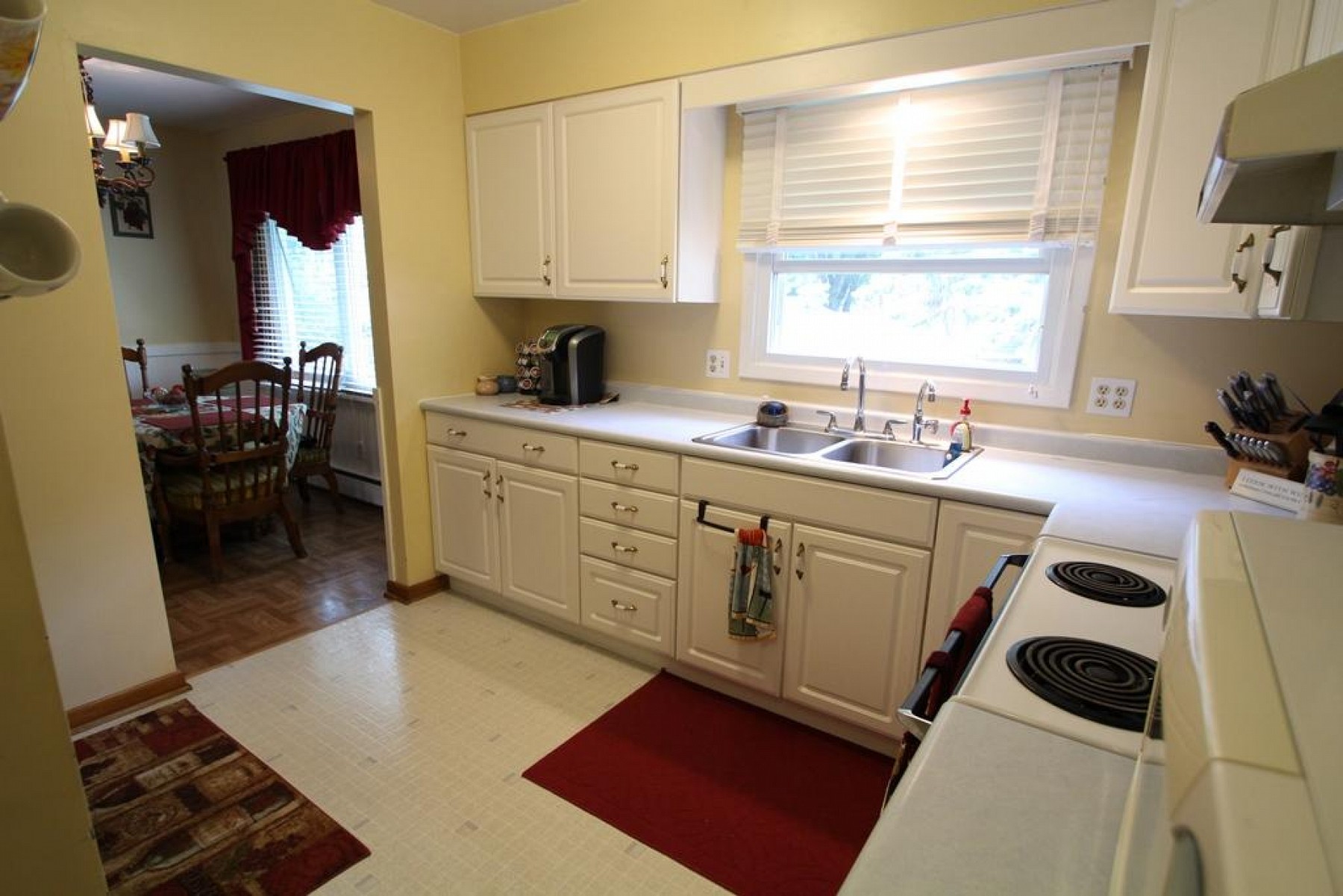 427 Dakota Avenue, Brookings, SD 57006