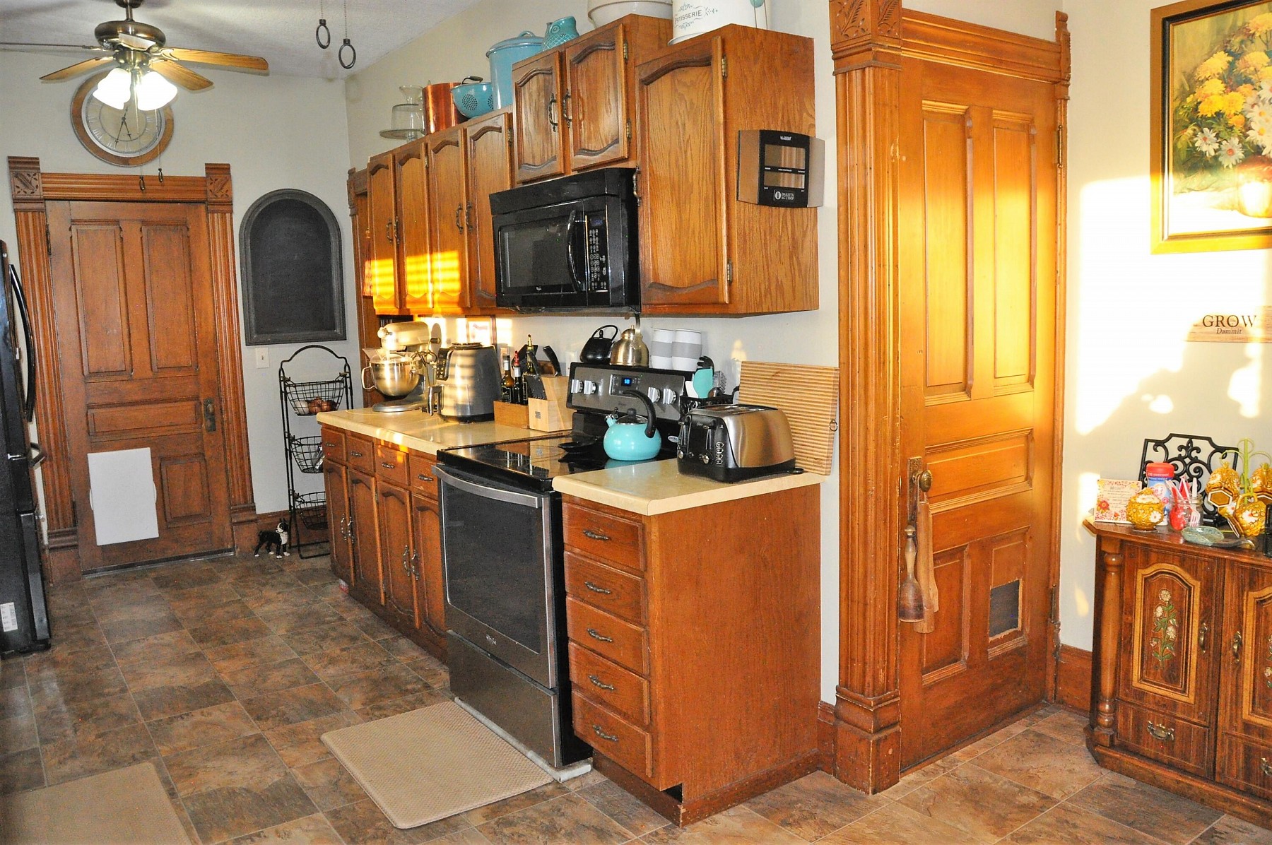 110 E 1st Avenue, Flandreau, SD 57028