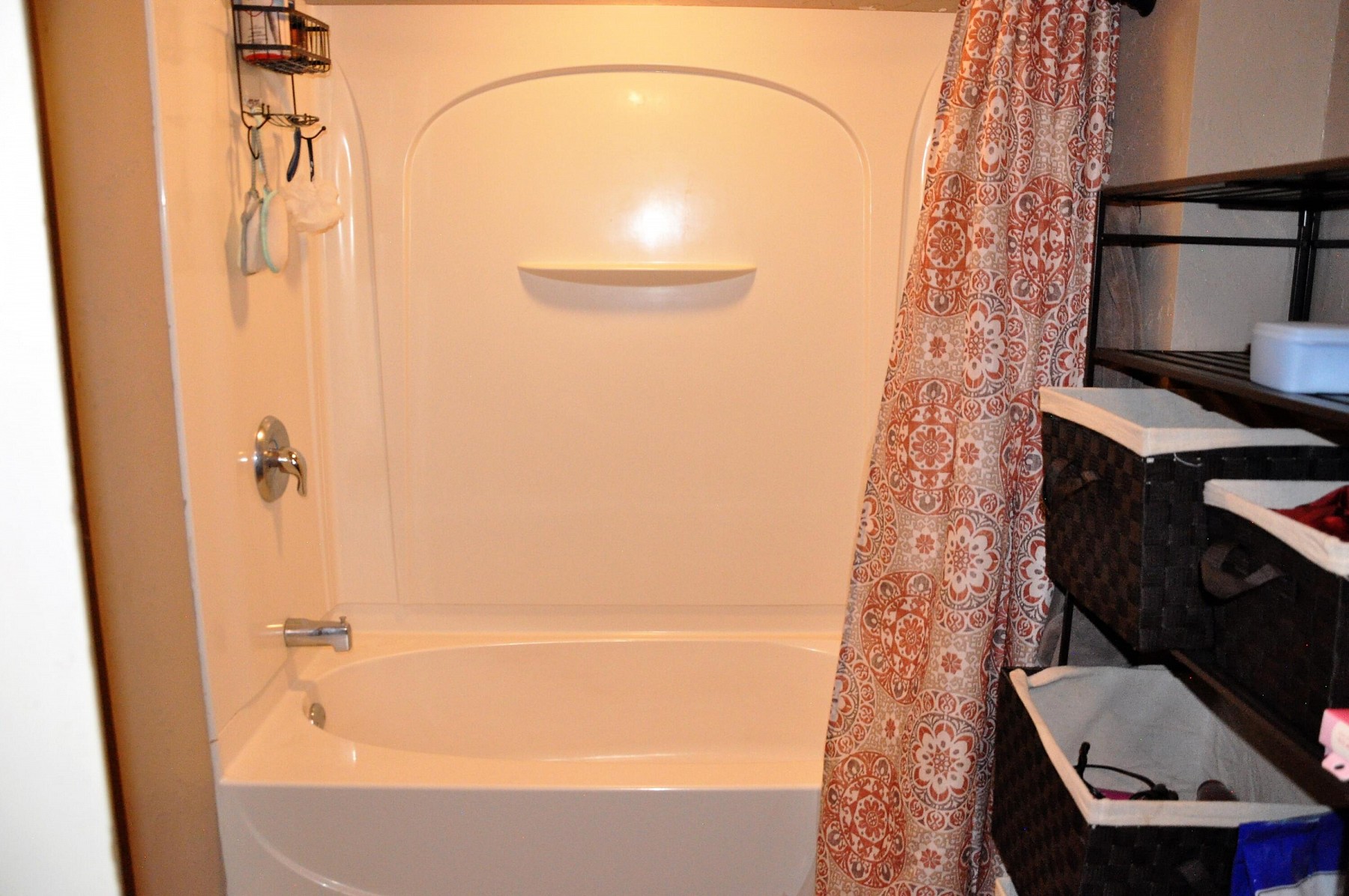 110 E 1st Avenue, Flandreau, SD 57028