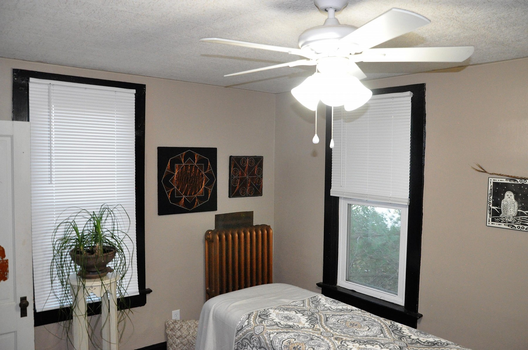 110 E 1st Avenue, Flandreau, SD 57028