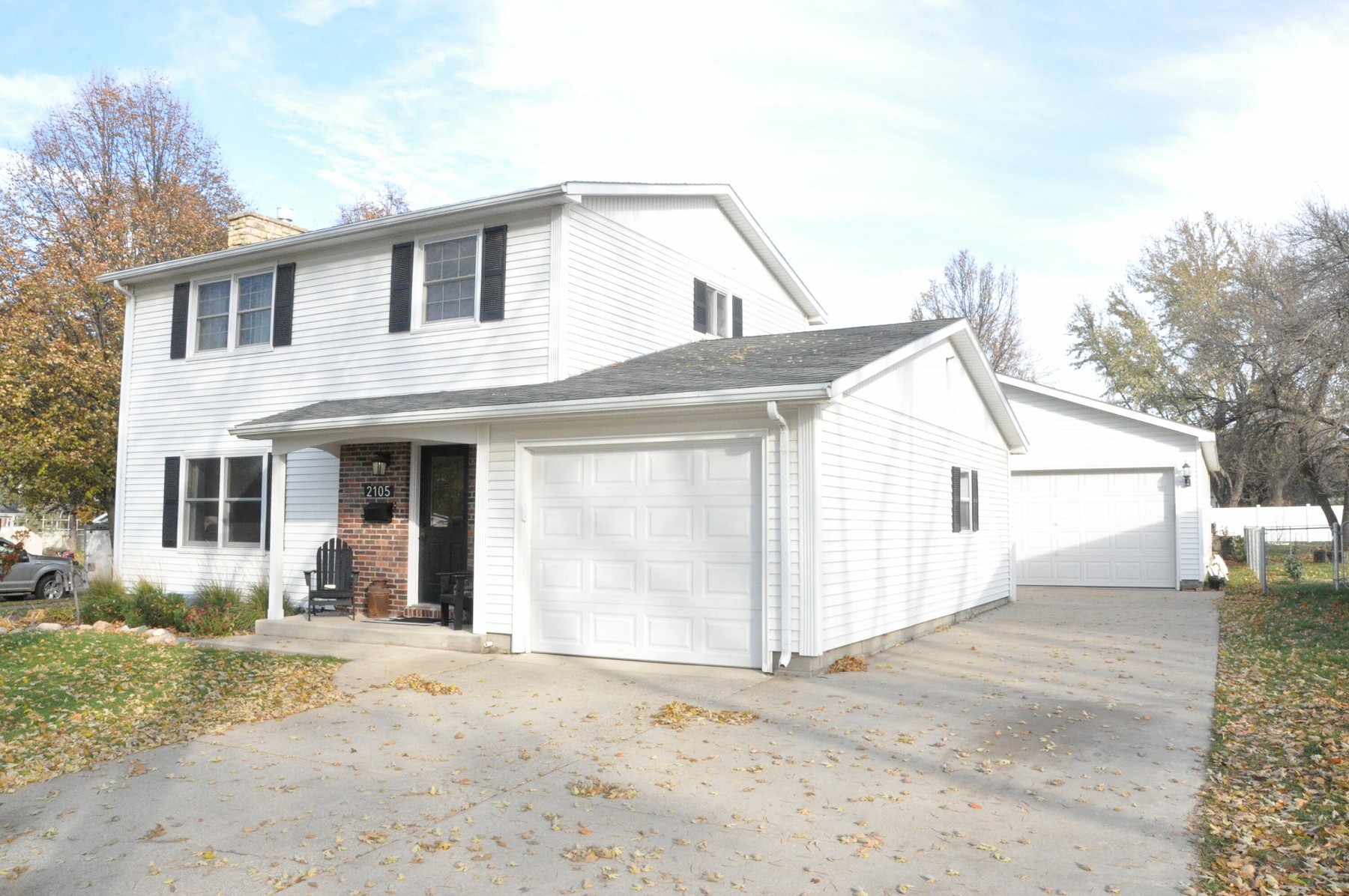 2105 Derdall Drive, Brookings, SD 57006