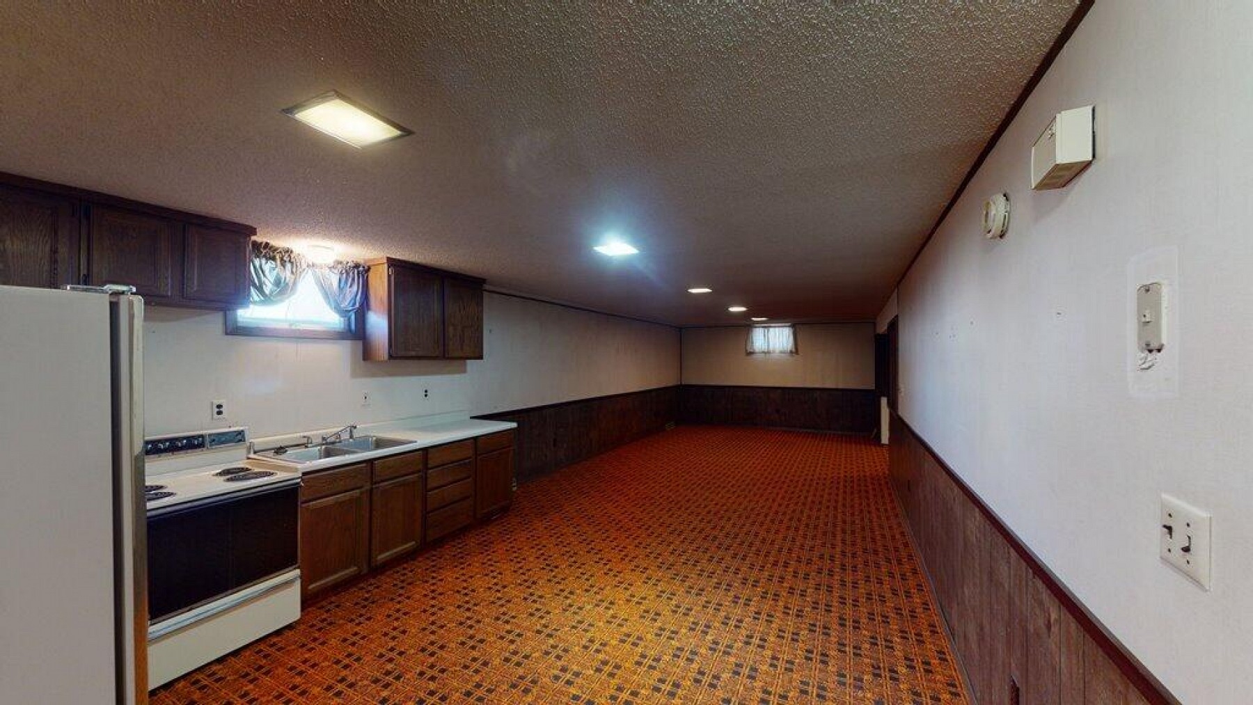 102 4th Street, Elkton, SD 57026