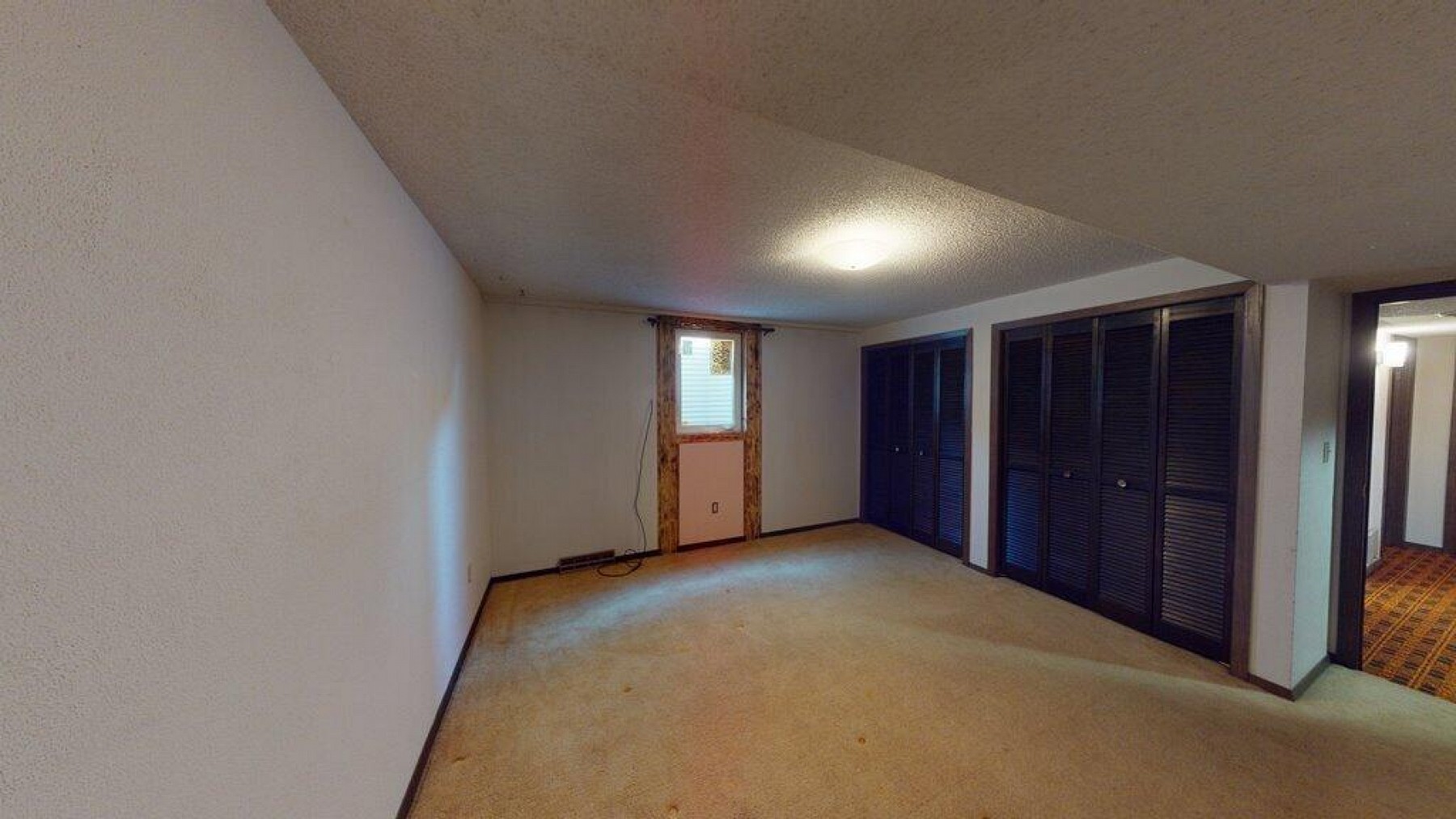 102 4th Street, Elkton, SD 57026