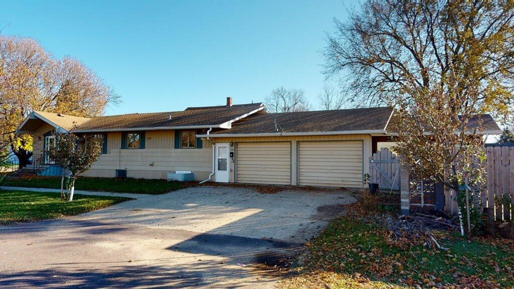 102 4th Street, Elkton, SD 57026