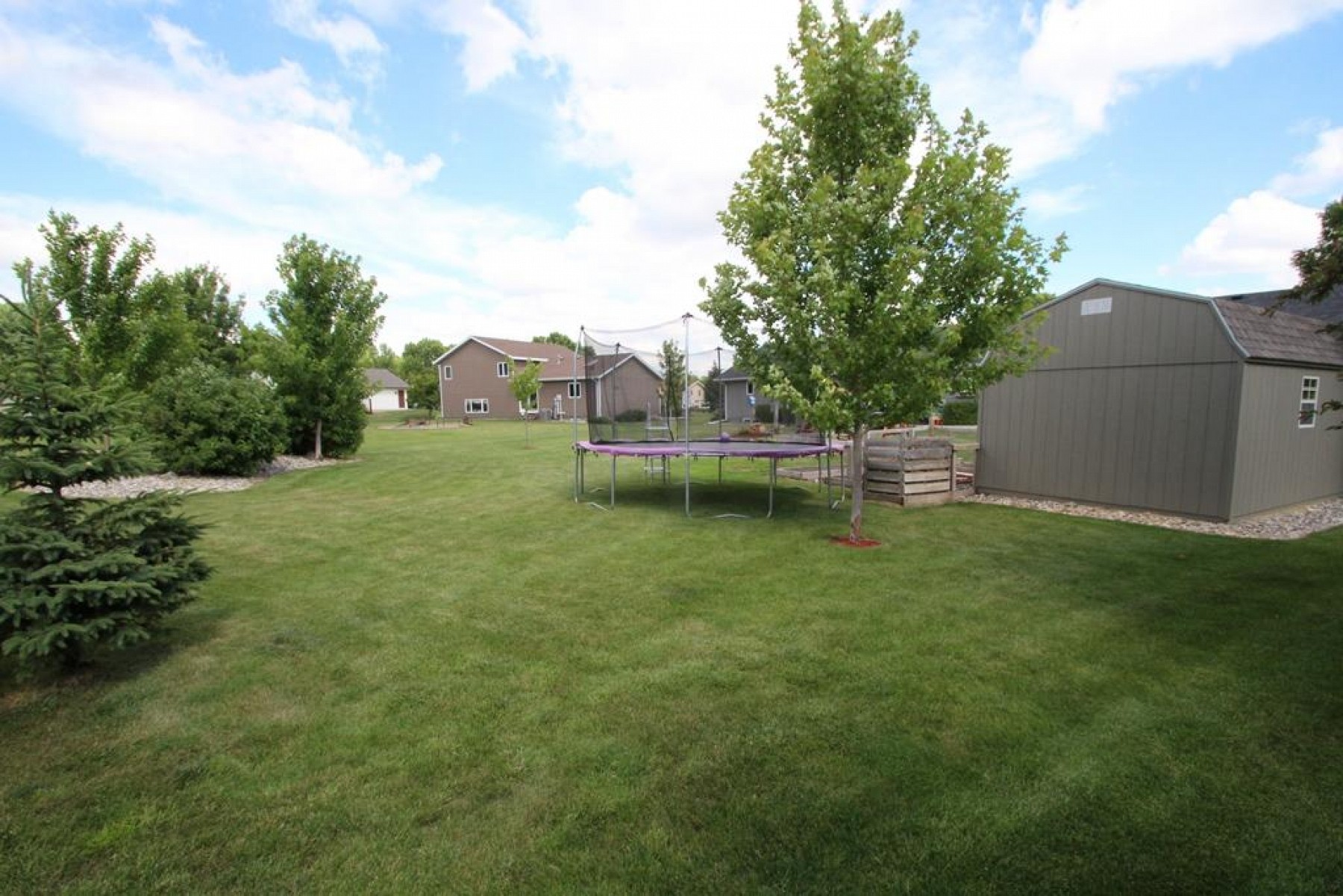 250 Heather Lane W, Brookings, SD 57006