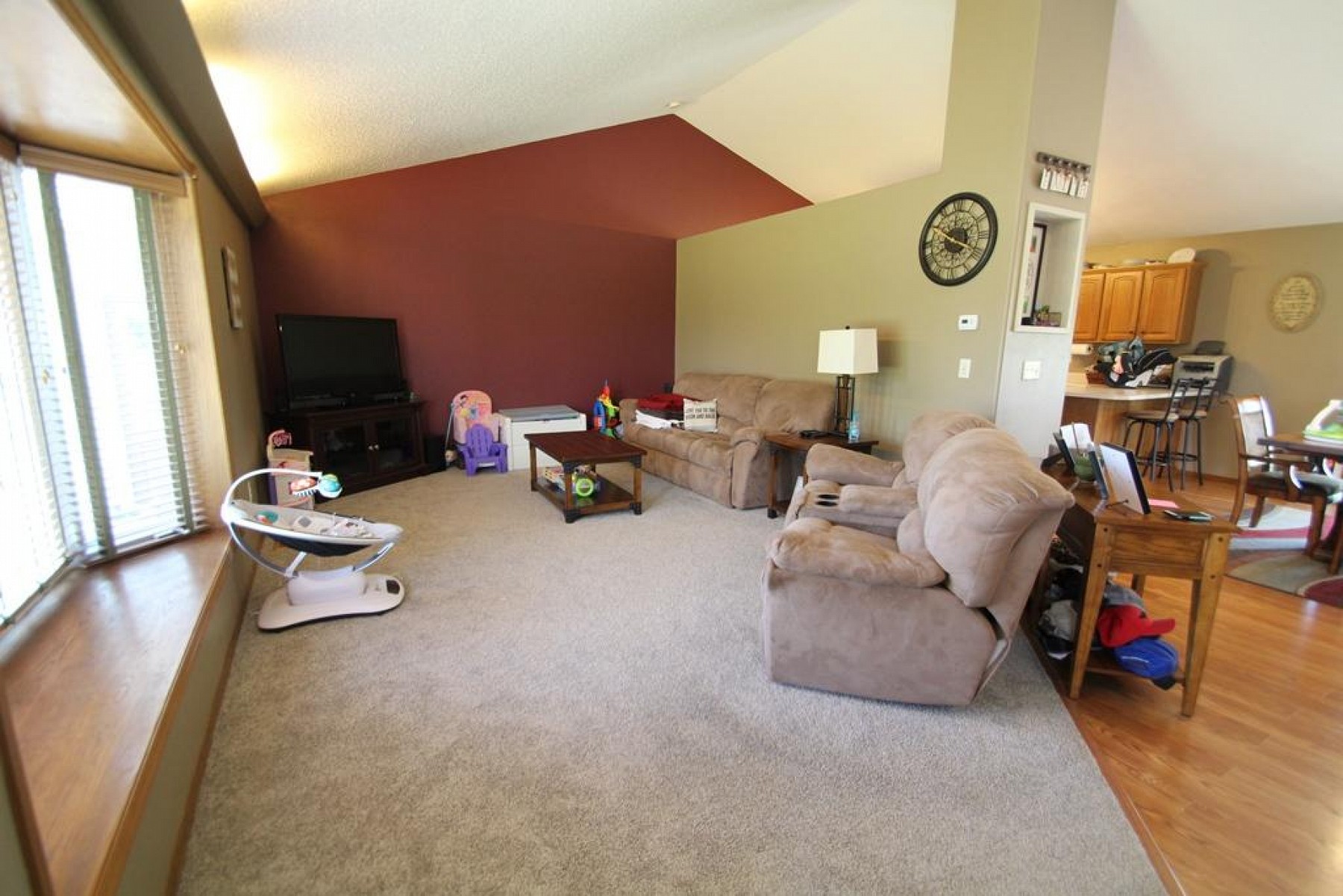 250 Heather Lane W, Brookings, SD 57006