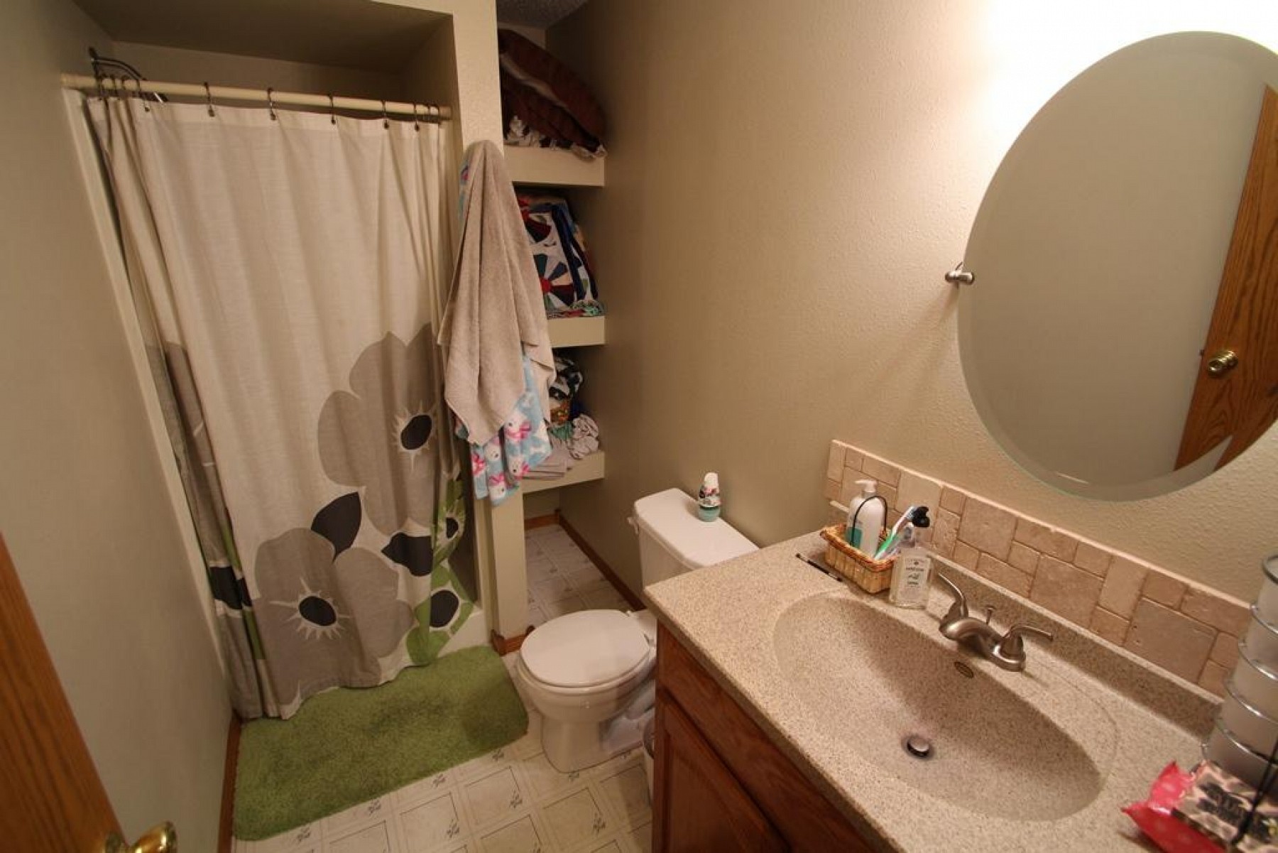 250 Heather Lane W, Brookings, SD 57006