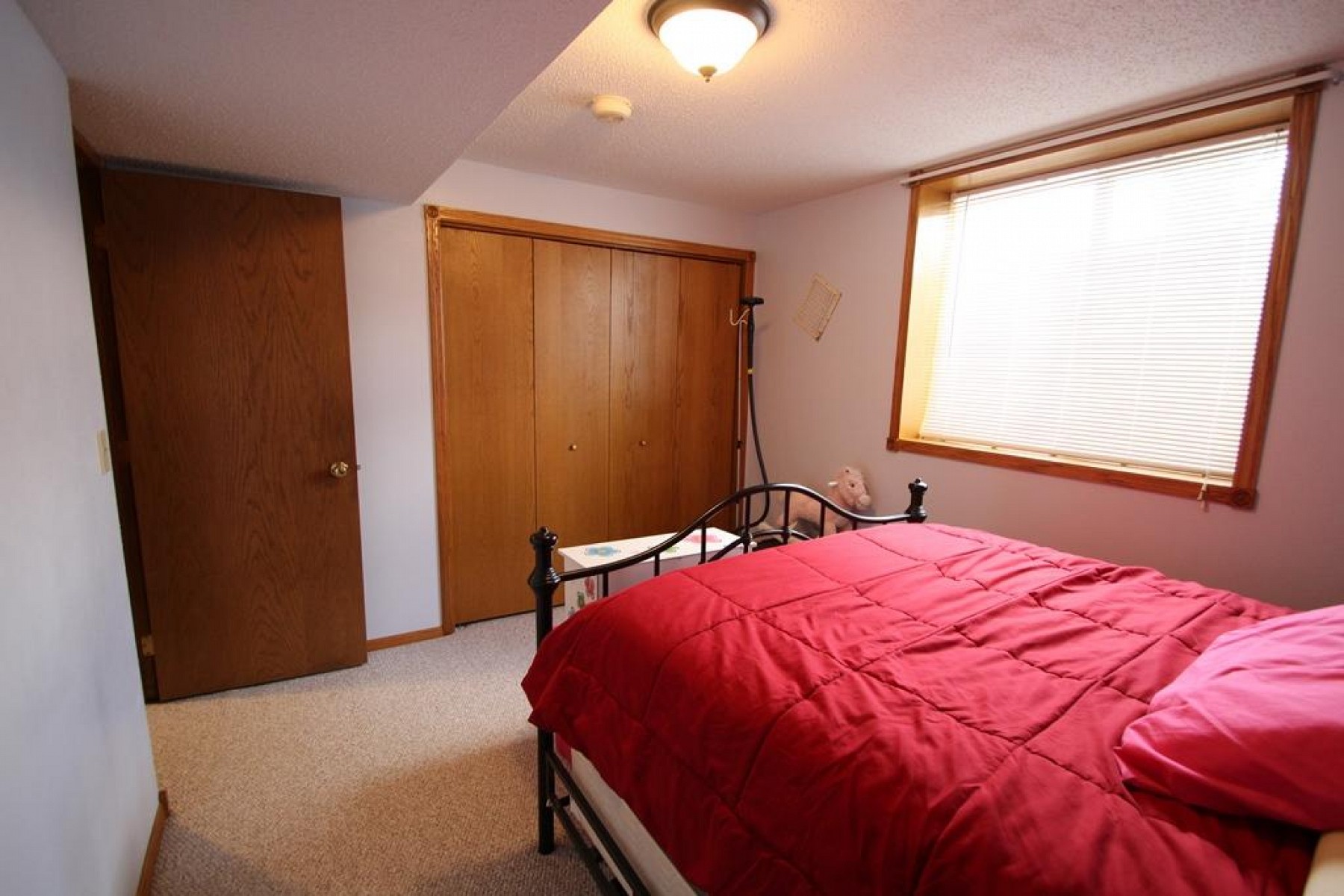 250 Heather Lane W, Brookings, SD 57006