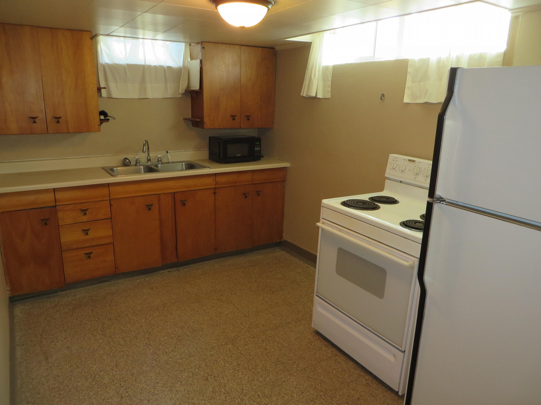 1424 Wisconsin Street, Brookings, SD 57006