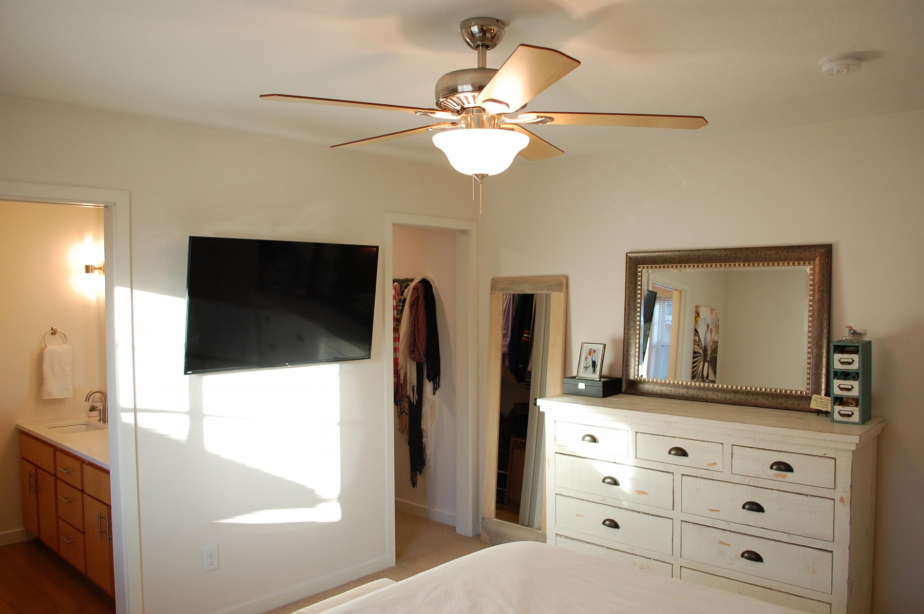 1606 St Justice Street, Brookings, SD 57006