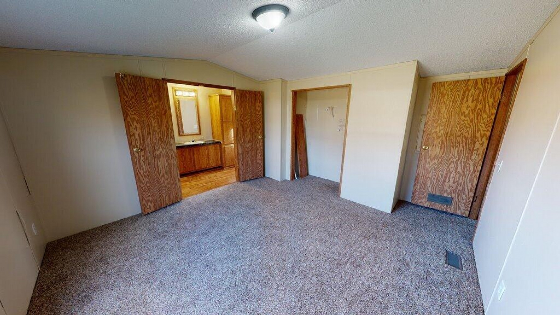 714 Morgans Run, Brookings, SD 57006