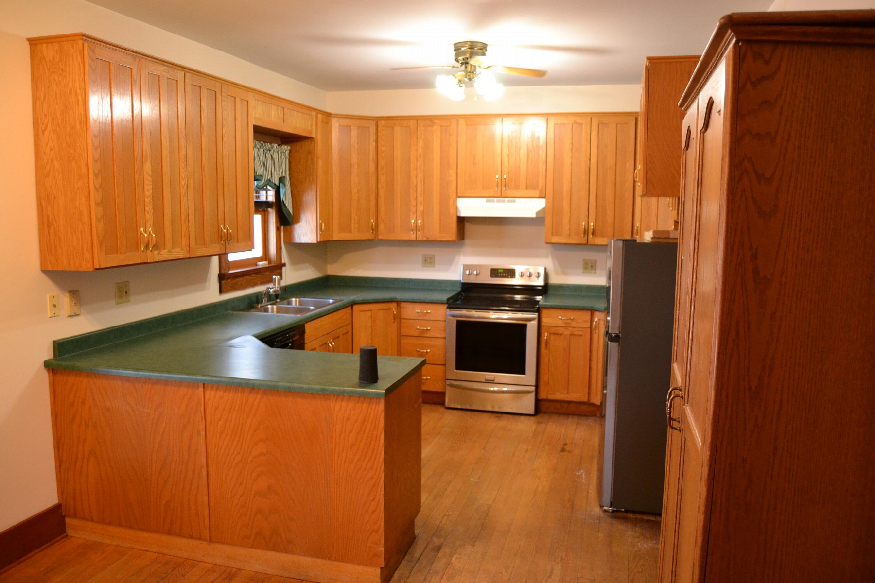 324 4th Street, Volga, SD 57071