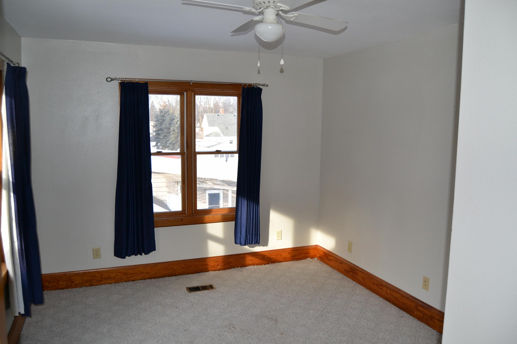 324 4th Street, Volga, SD 57071