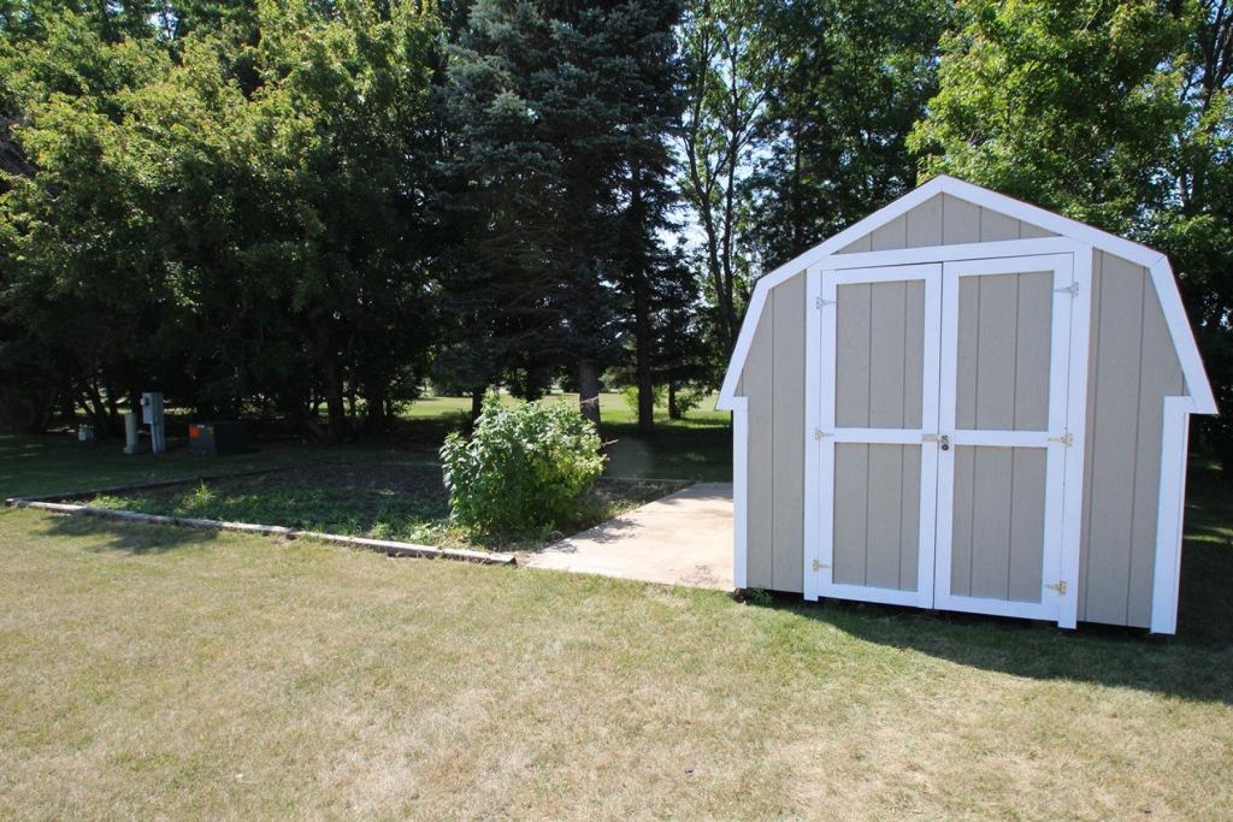 520 E, Brookings, SD 57006