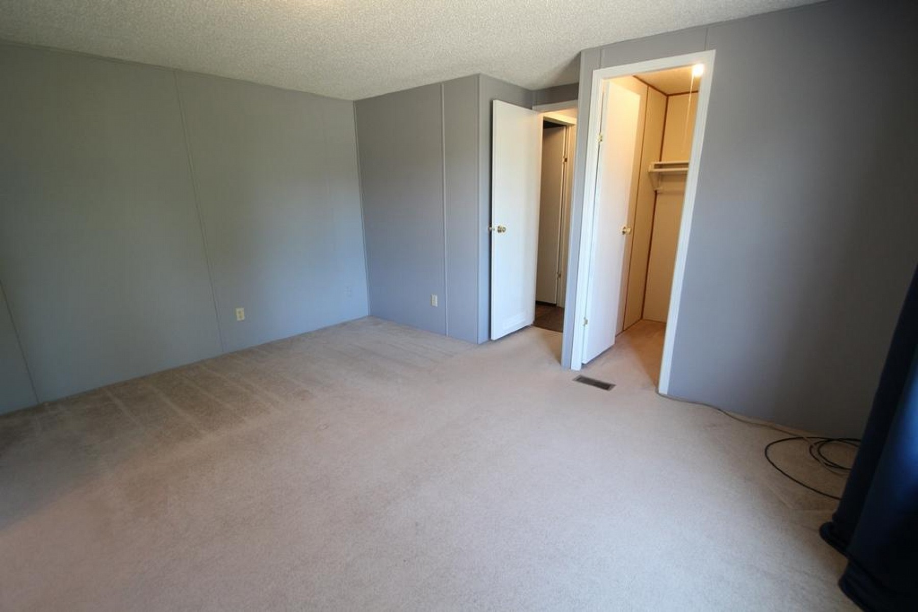 520 E, Brookings, SD 57006