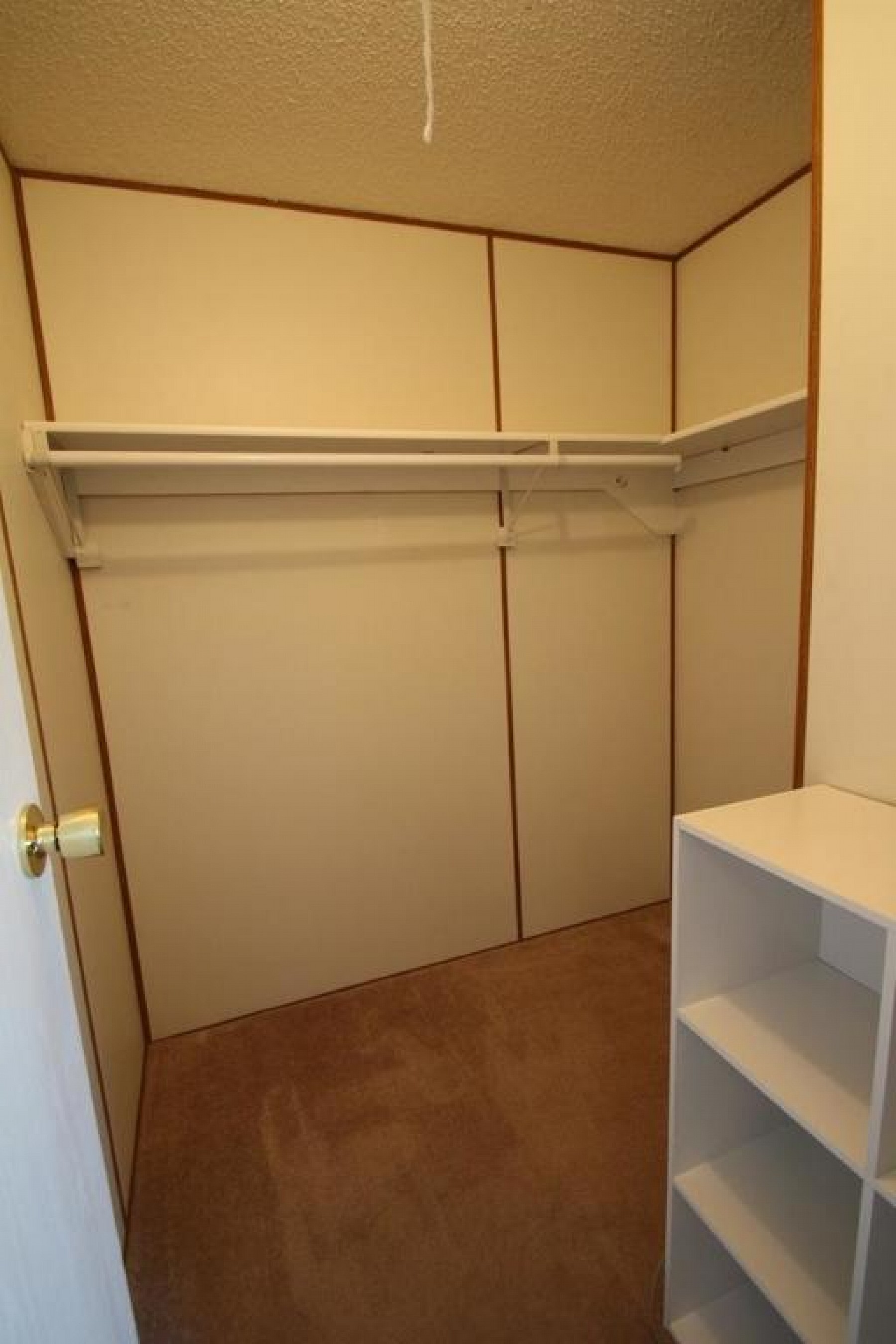 520 E, Brookings, SD 57006