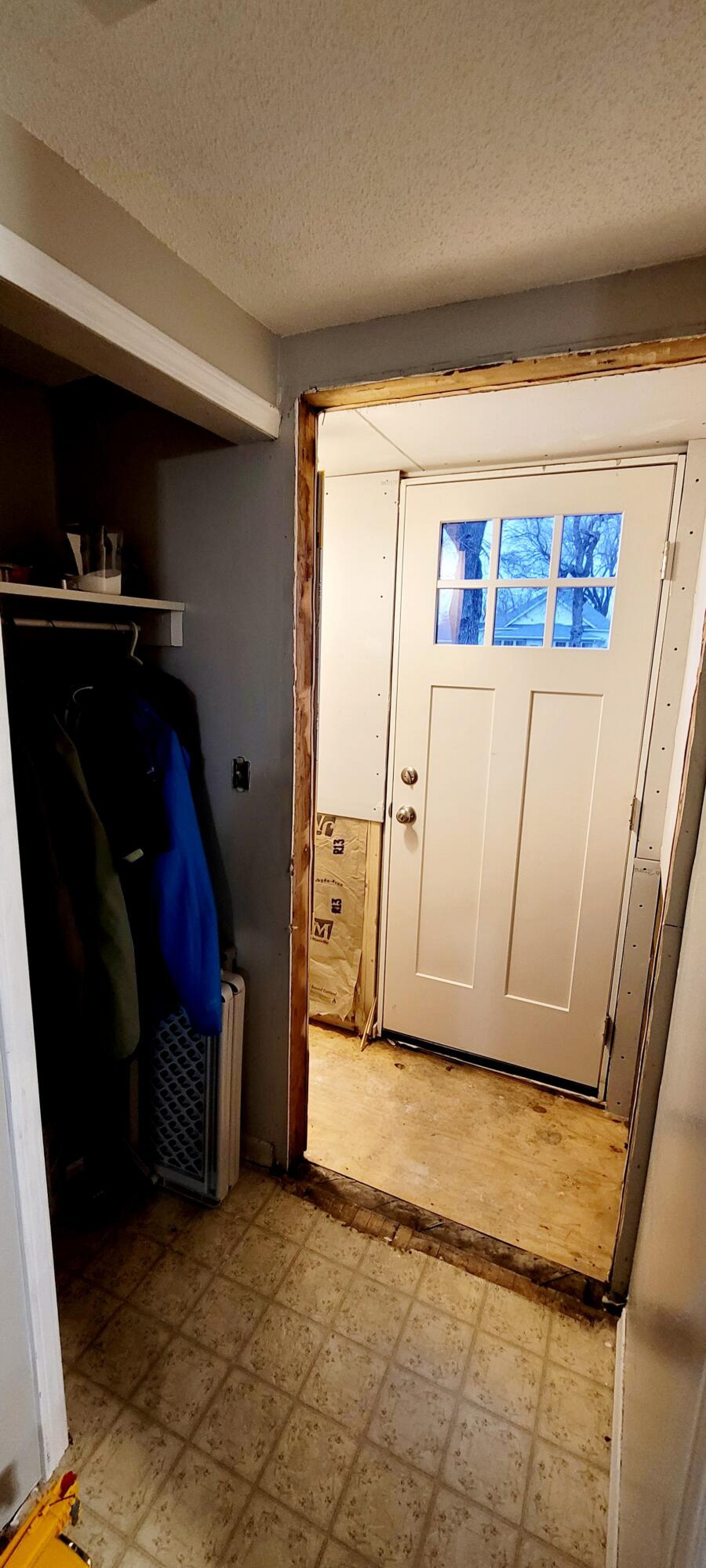 105 Main Street, White, SD 57026