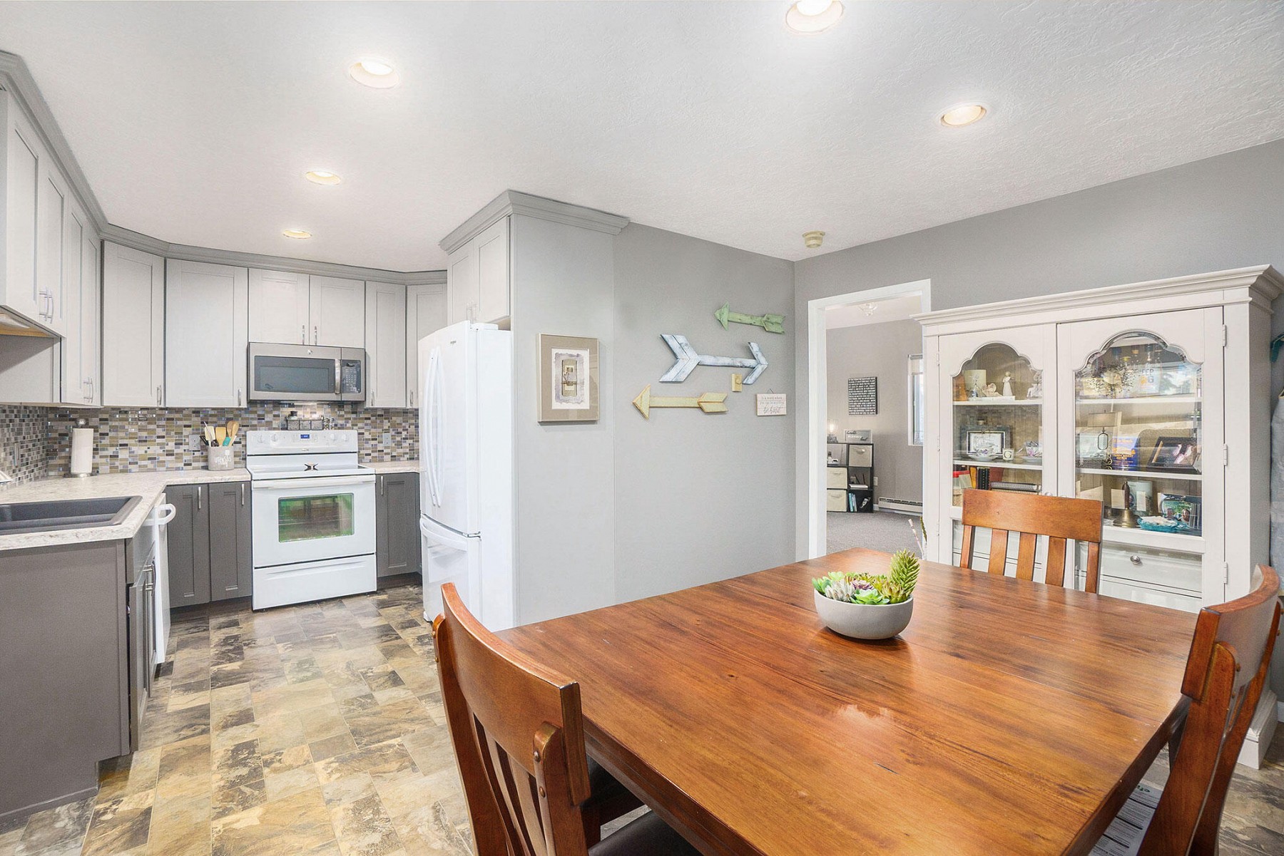 1409 8th Street S, Brookings, SD 57006