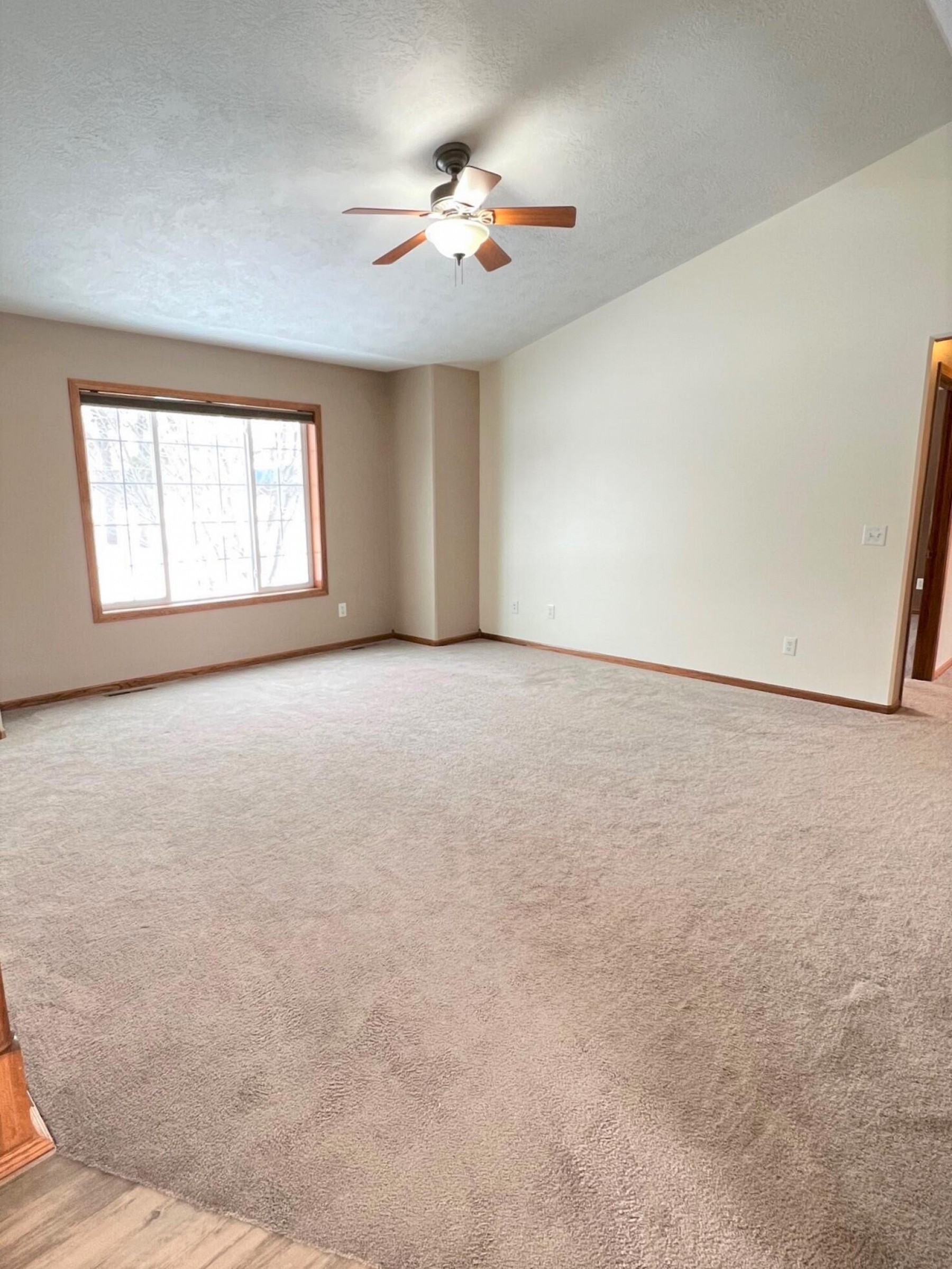 905 Broken Bow Trail, Brookings, SD 57006