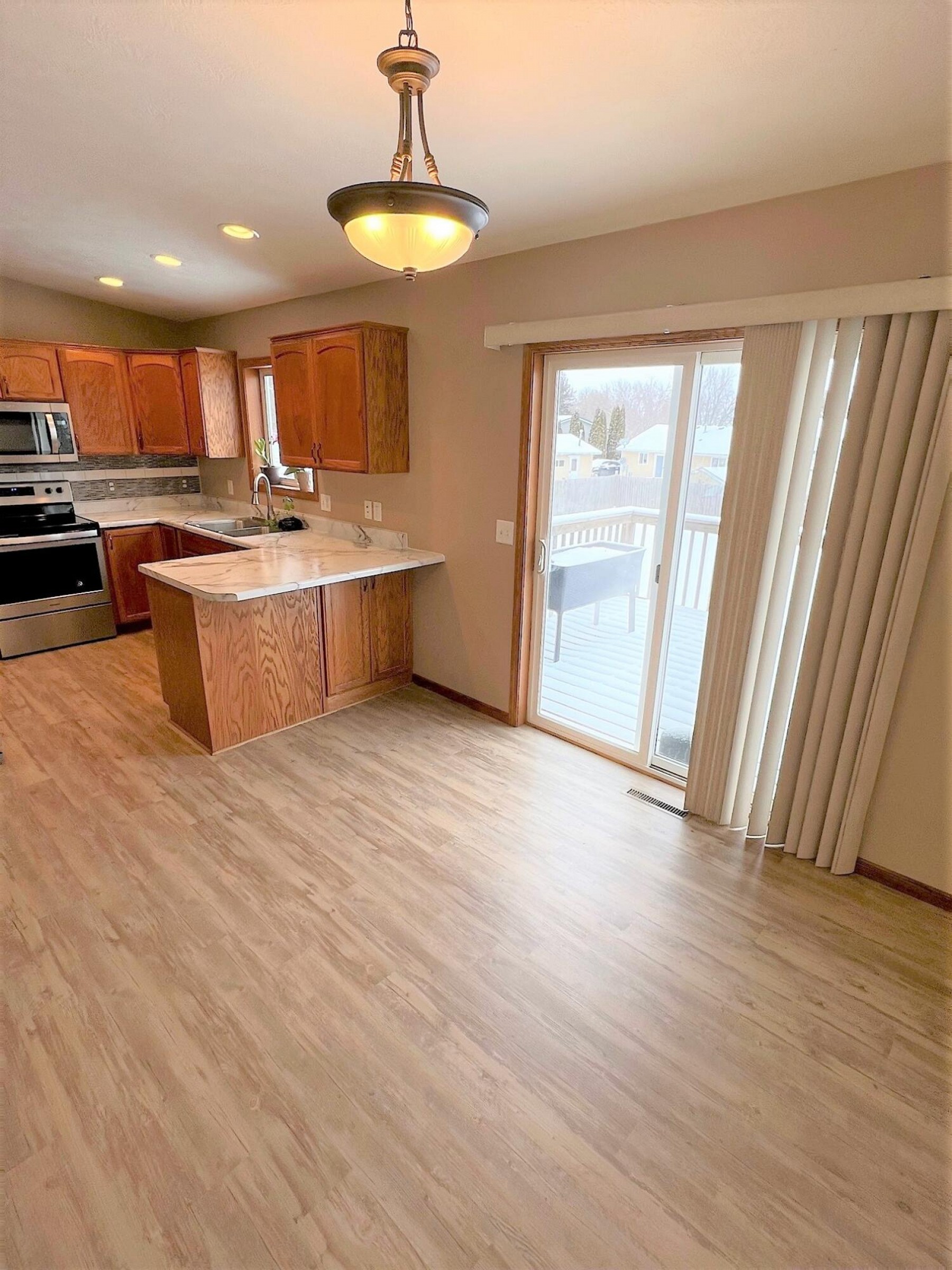 905 Broken Bow Trail, Brookings, SD 57006