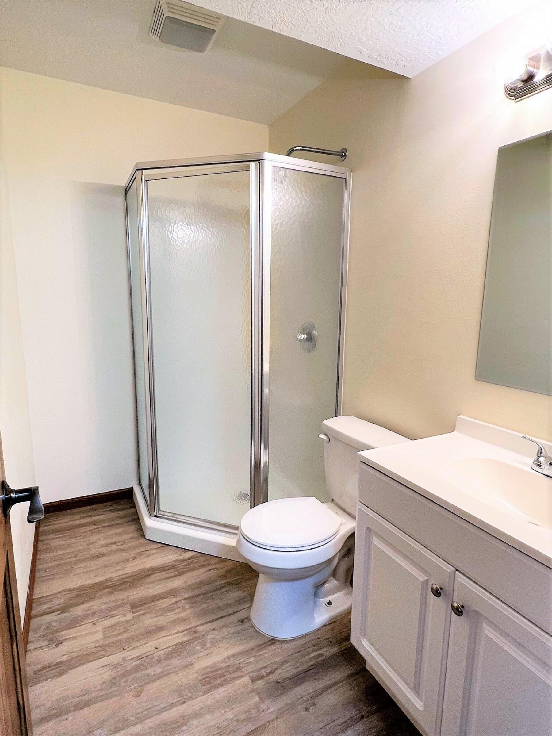 905 Broken Bow Trail, Brookings, SD 57006