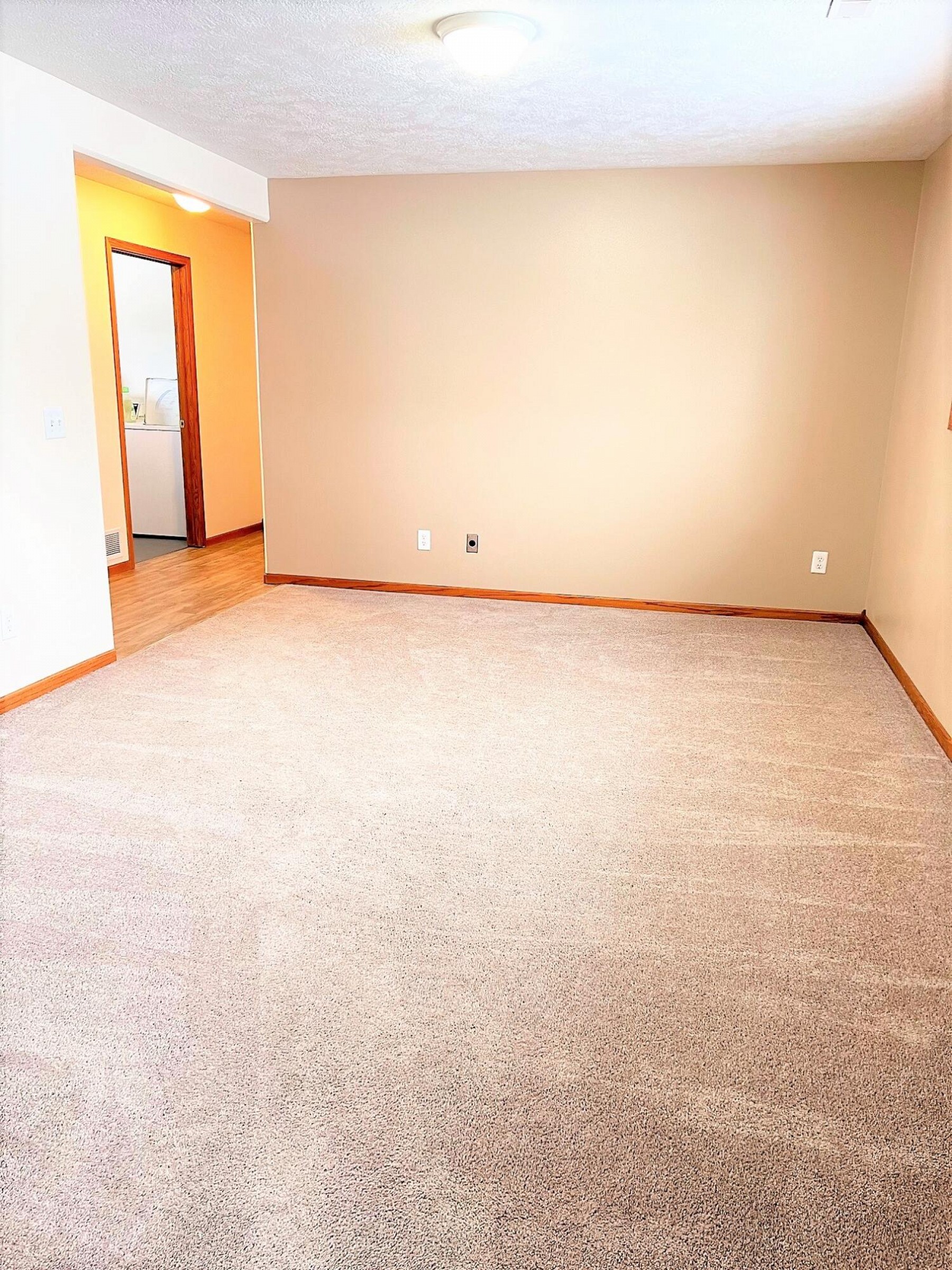 905 Broken Bow Trail, Brookings, SD 57006