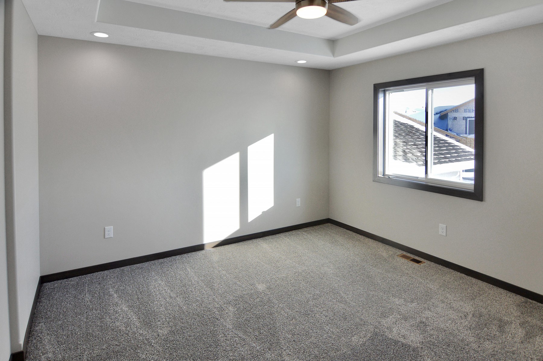 317 Lindsay Drive, Aurora, SD 57002