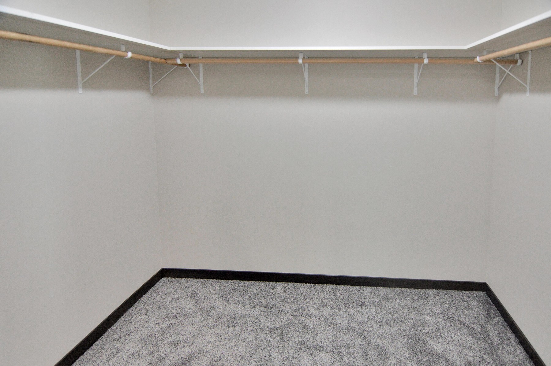 317 Lindsay Drive, Aurora, SD 57002