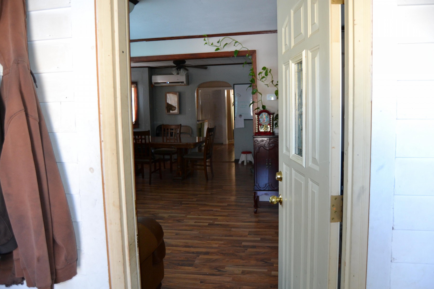 206 4th Street, Brookings, SD 57006