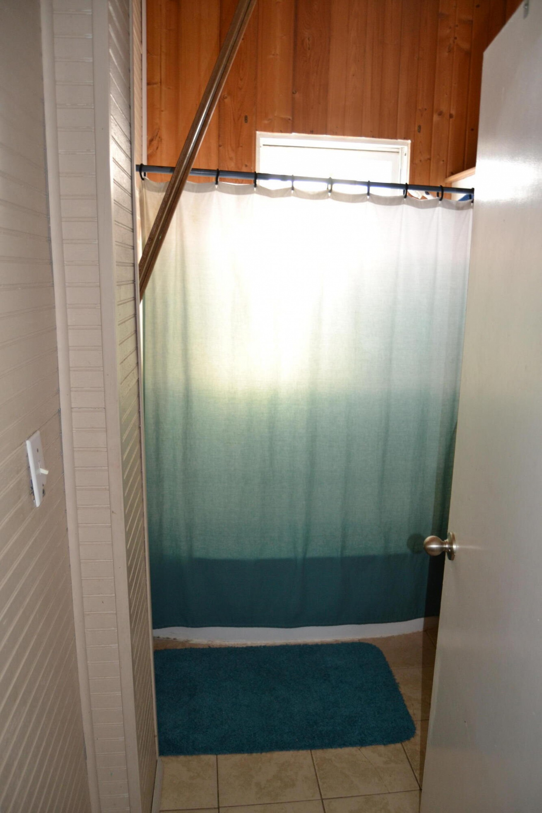 206 4th Street, Brookings, SD 57006