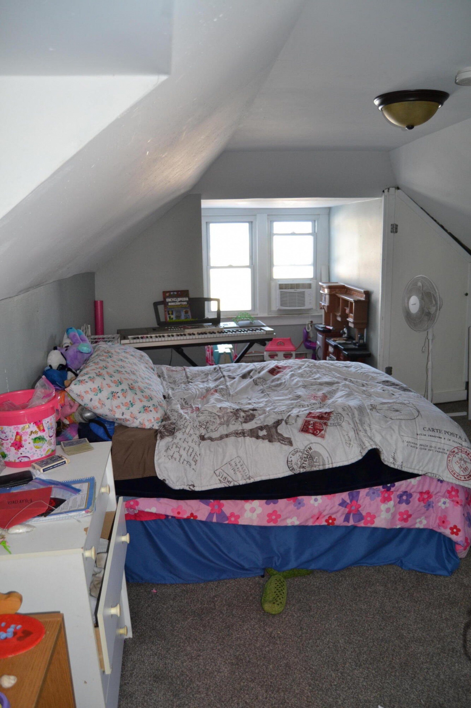 206 4th Street, Brookings, SD 57006