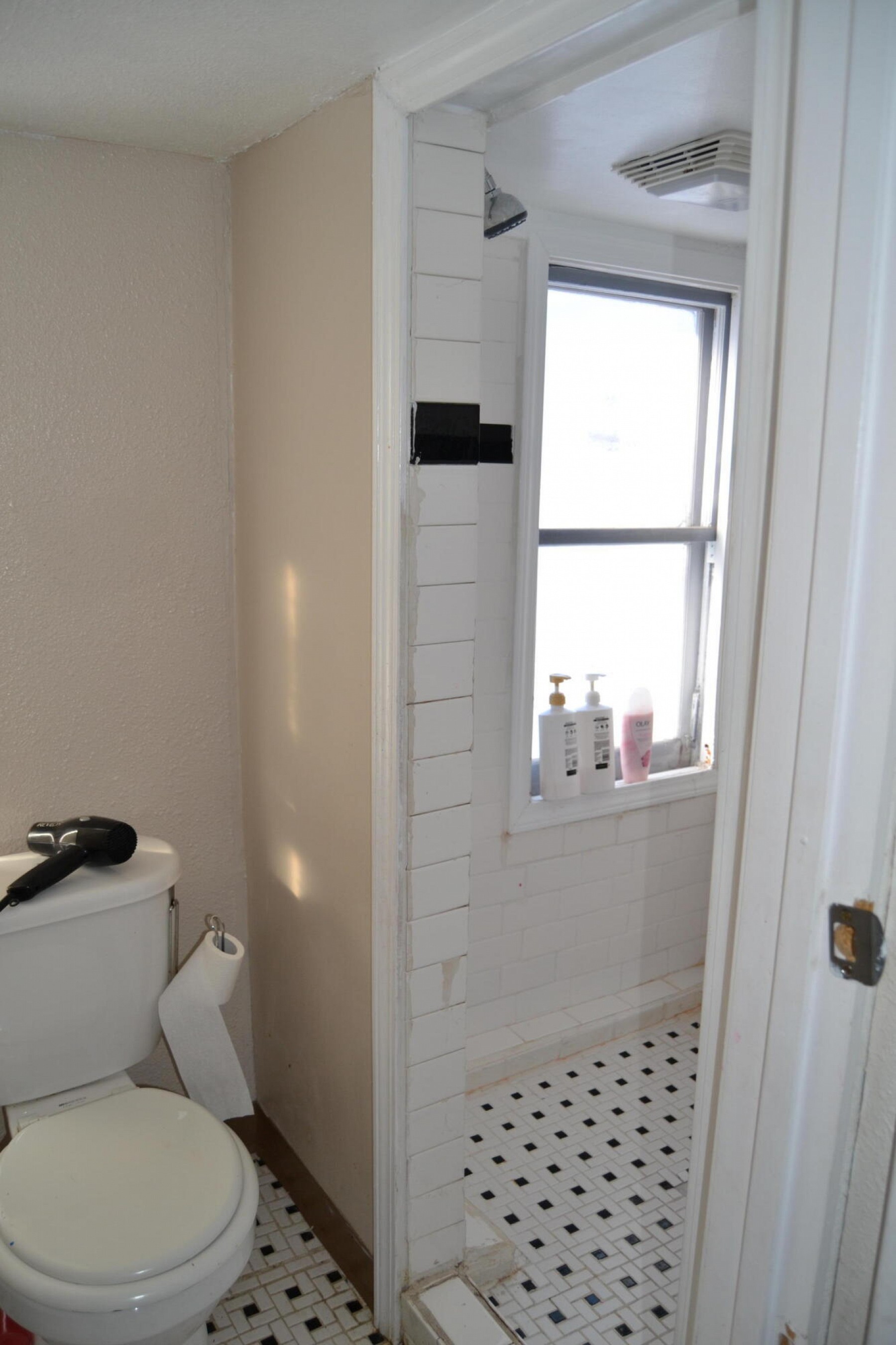 206 4th Street, Brookings, SD 57006